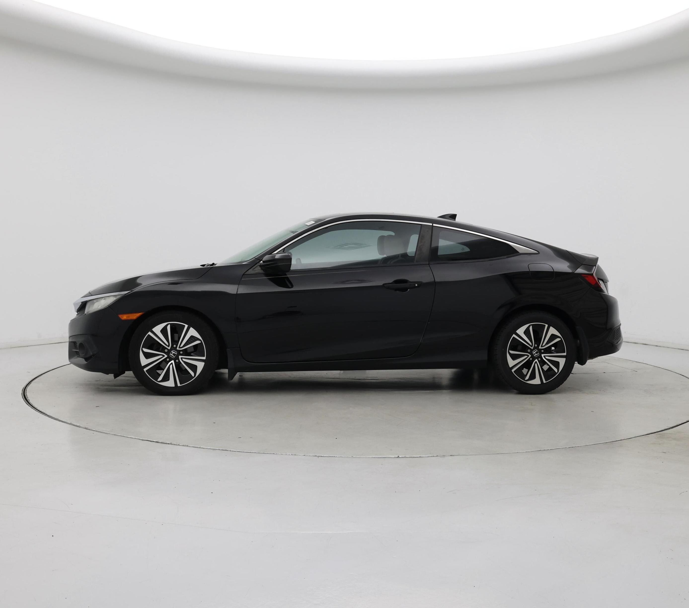 Thumbnail: 2017 Honda Civic - 3