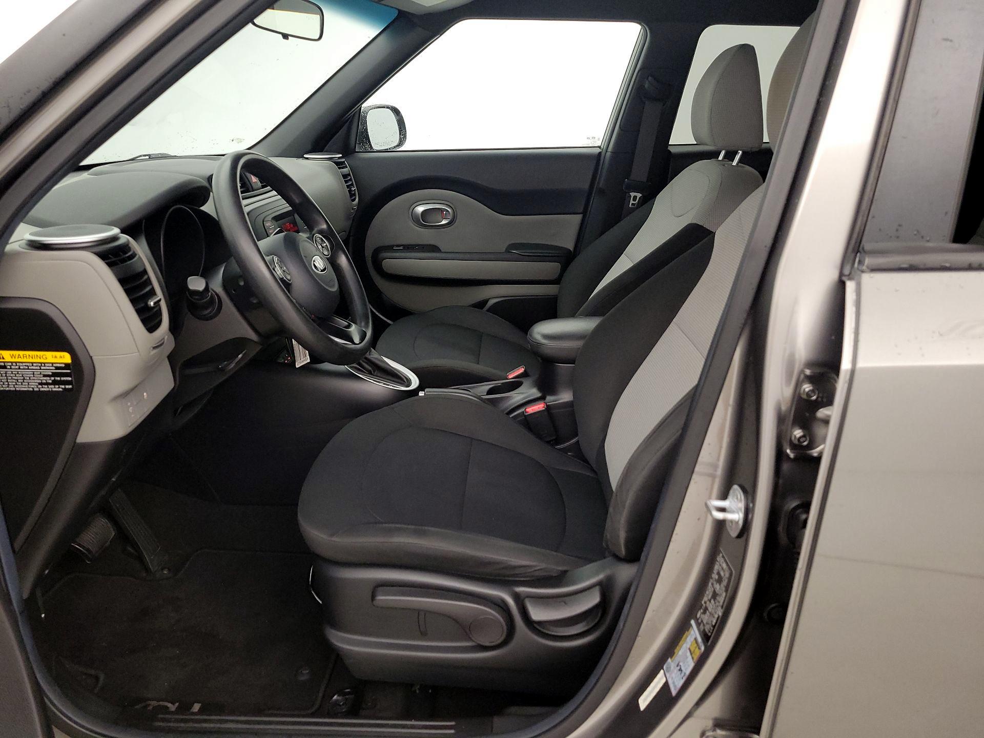 Thumbnail: 2014 Kia Soul - 11