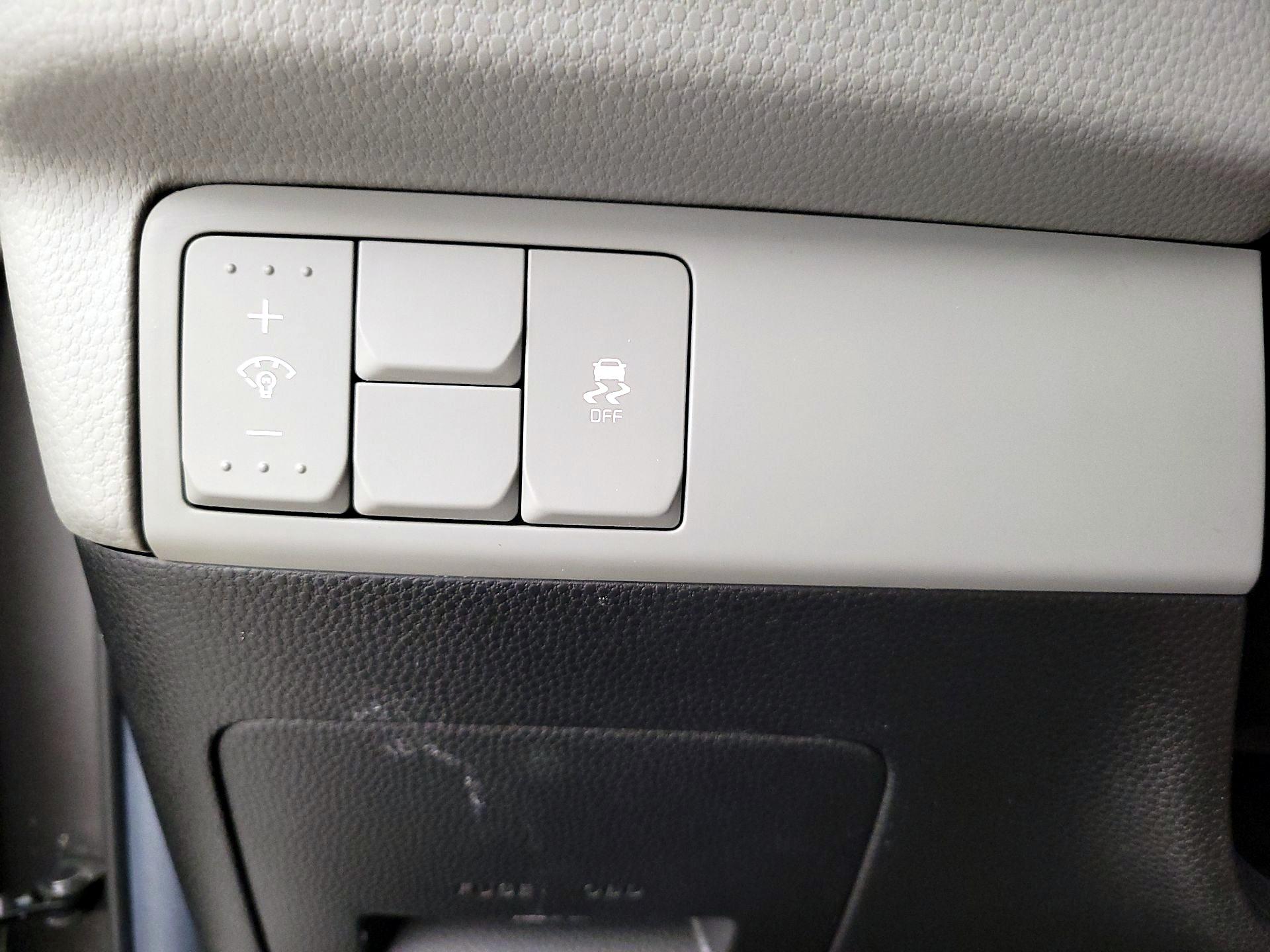 Thumbnail: 2014 Kia Soul - 13