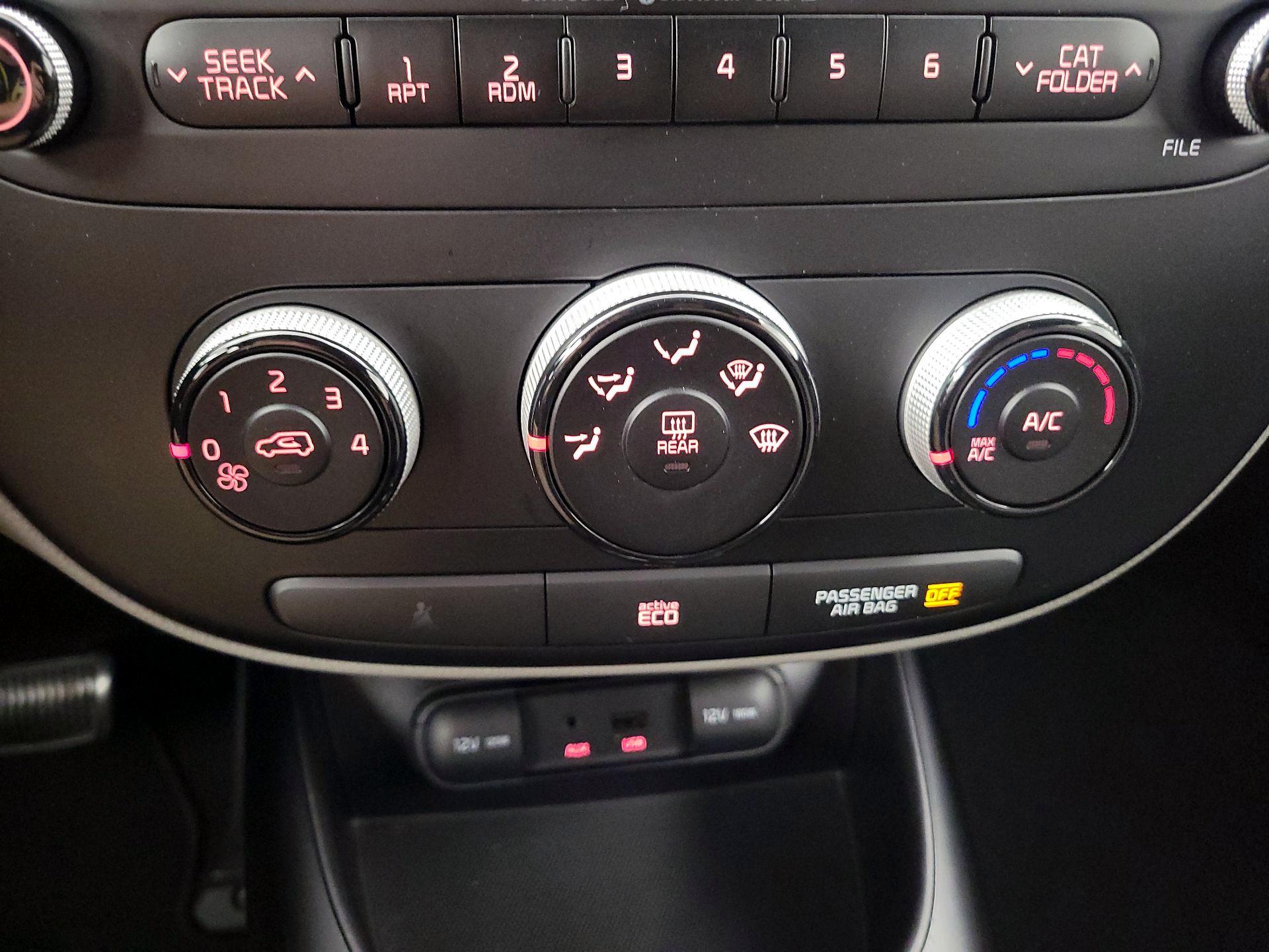 Thumbnail: 2014 Kia Soul - 15