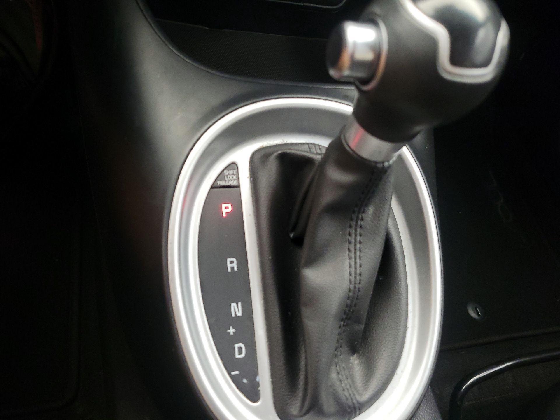 Thumbnail: 2014 Kia Soul - 16