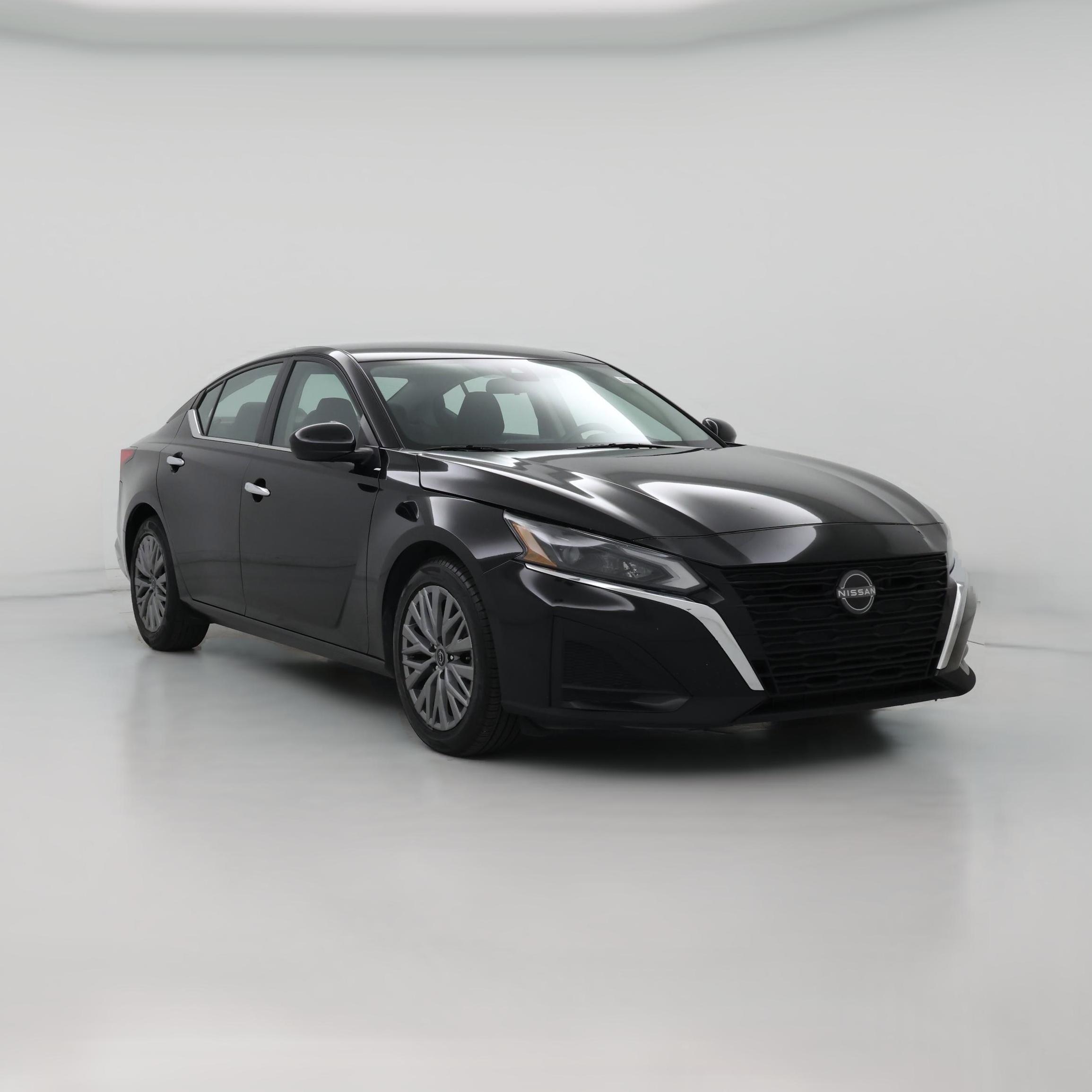 Thumbnail: 2023 Nissan Altima - 1