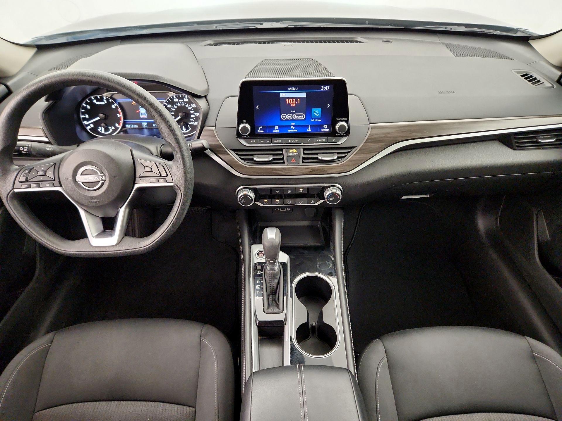 Thumbnail: 2023 Nissan Altima - 9