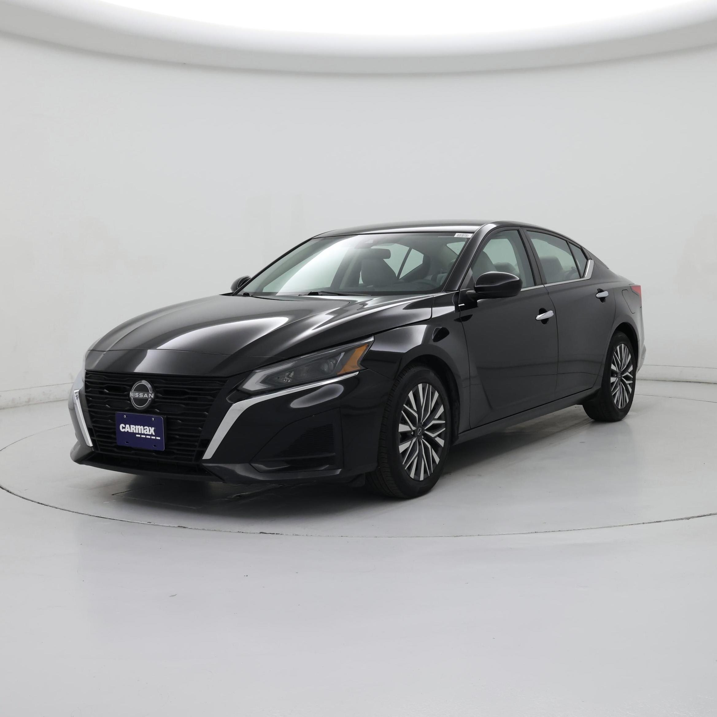 Thumbnail: 2023 Nissan Altima - 4