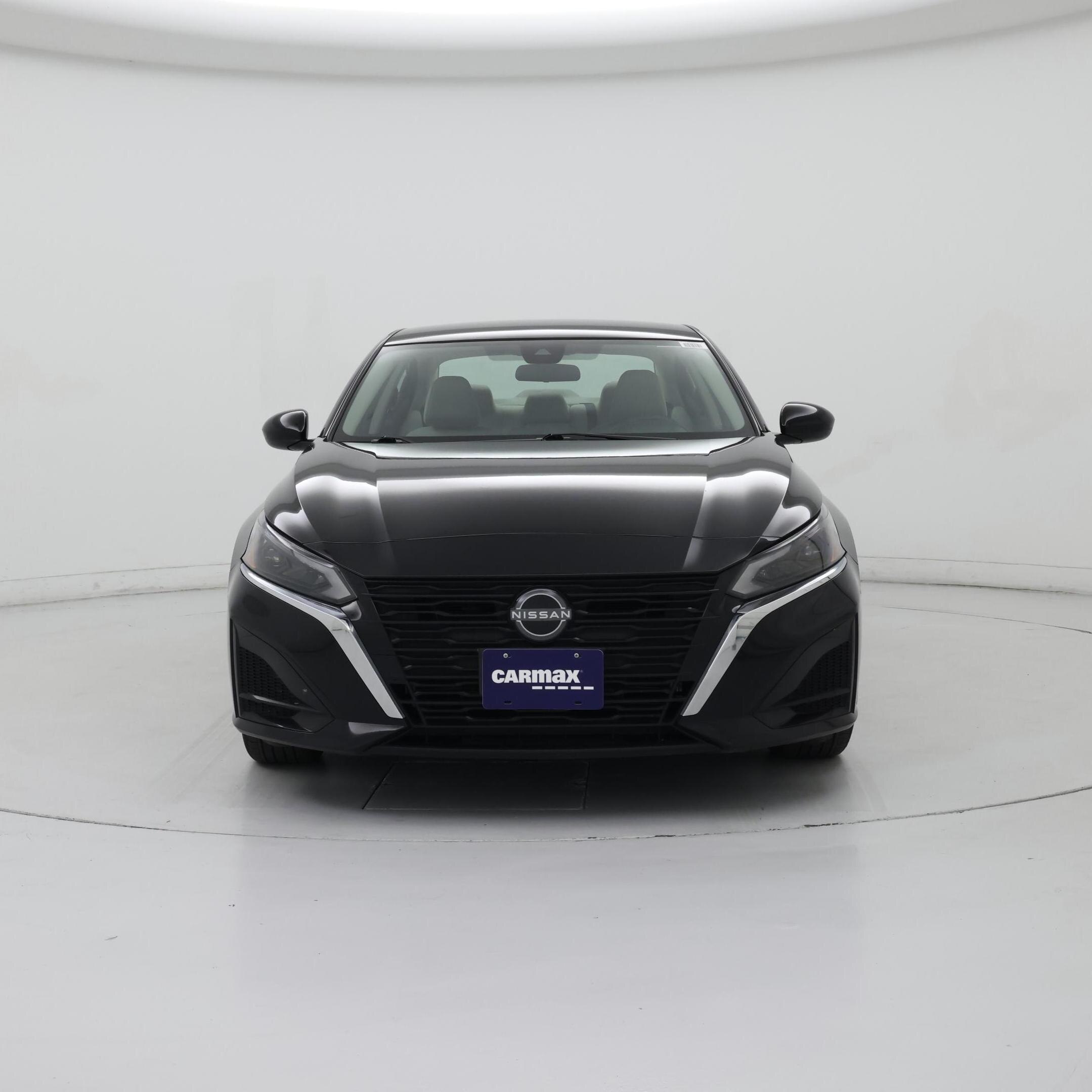 Thumbnail: 2023 Nissan Altima - 5