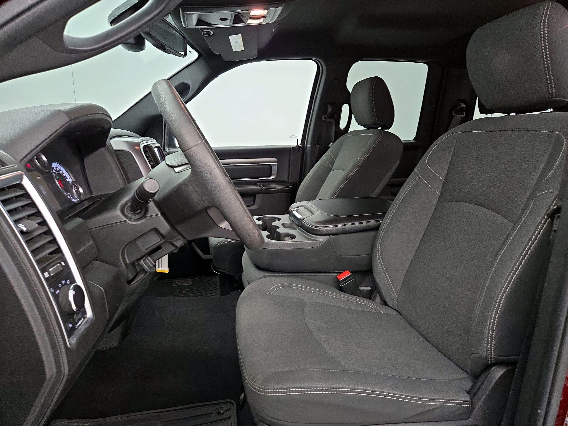 Thumbnail: 2022 RAM 1500 Classic - 11