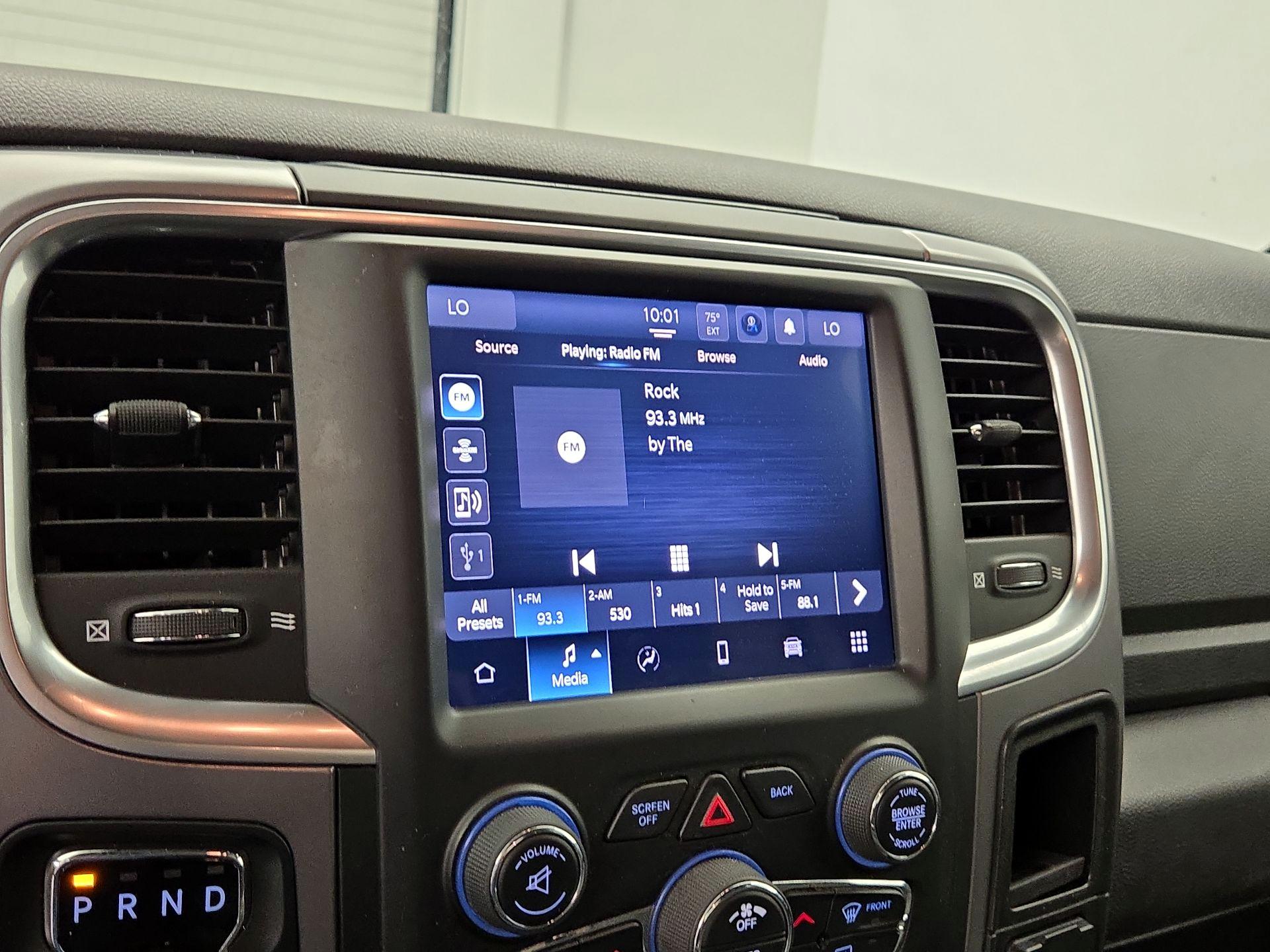 Thumbnail: 2022 RAM 1500 Classic - 15