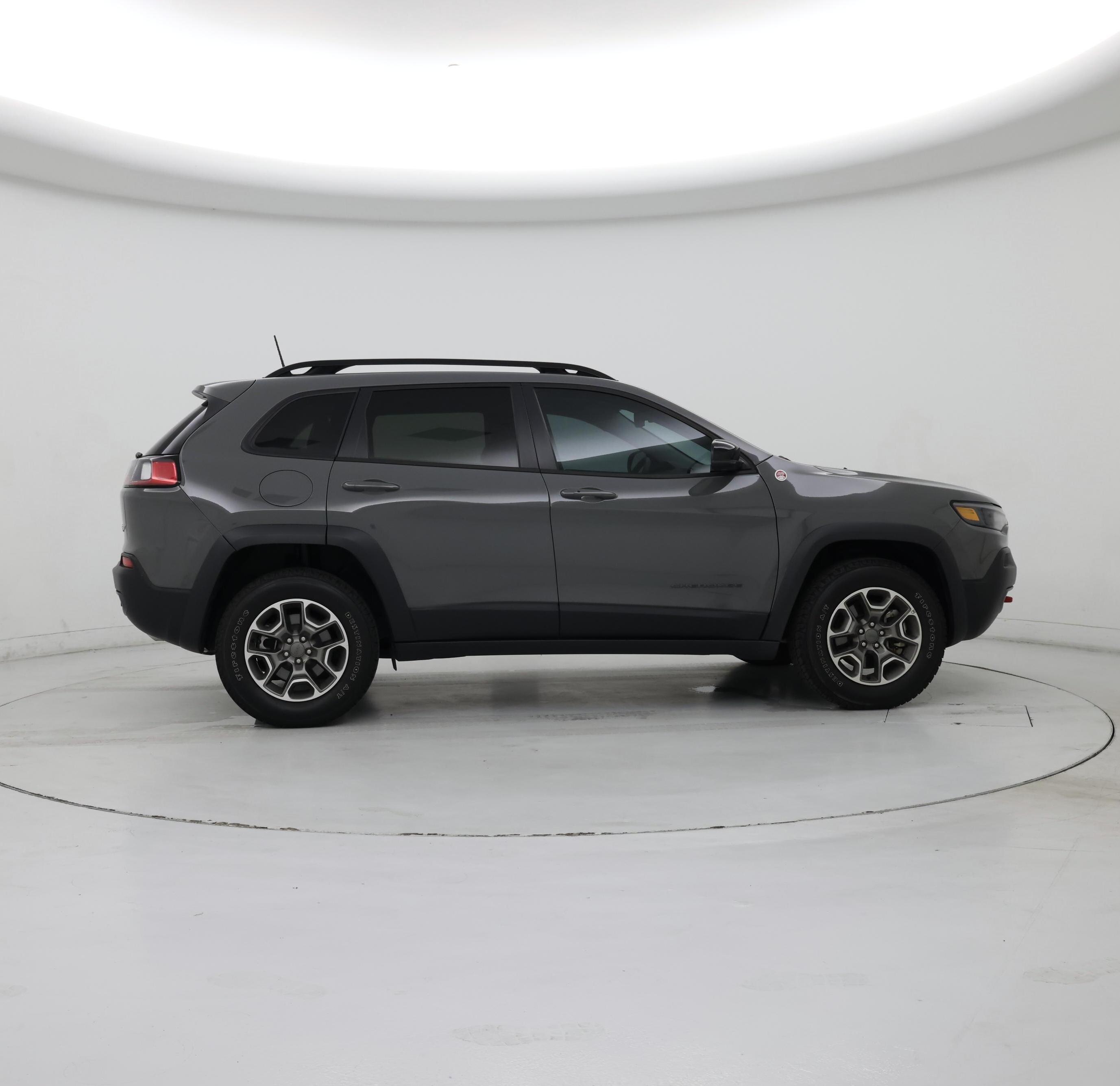 Thumbnail: 2022 Jeep Cherokee - 7