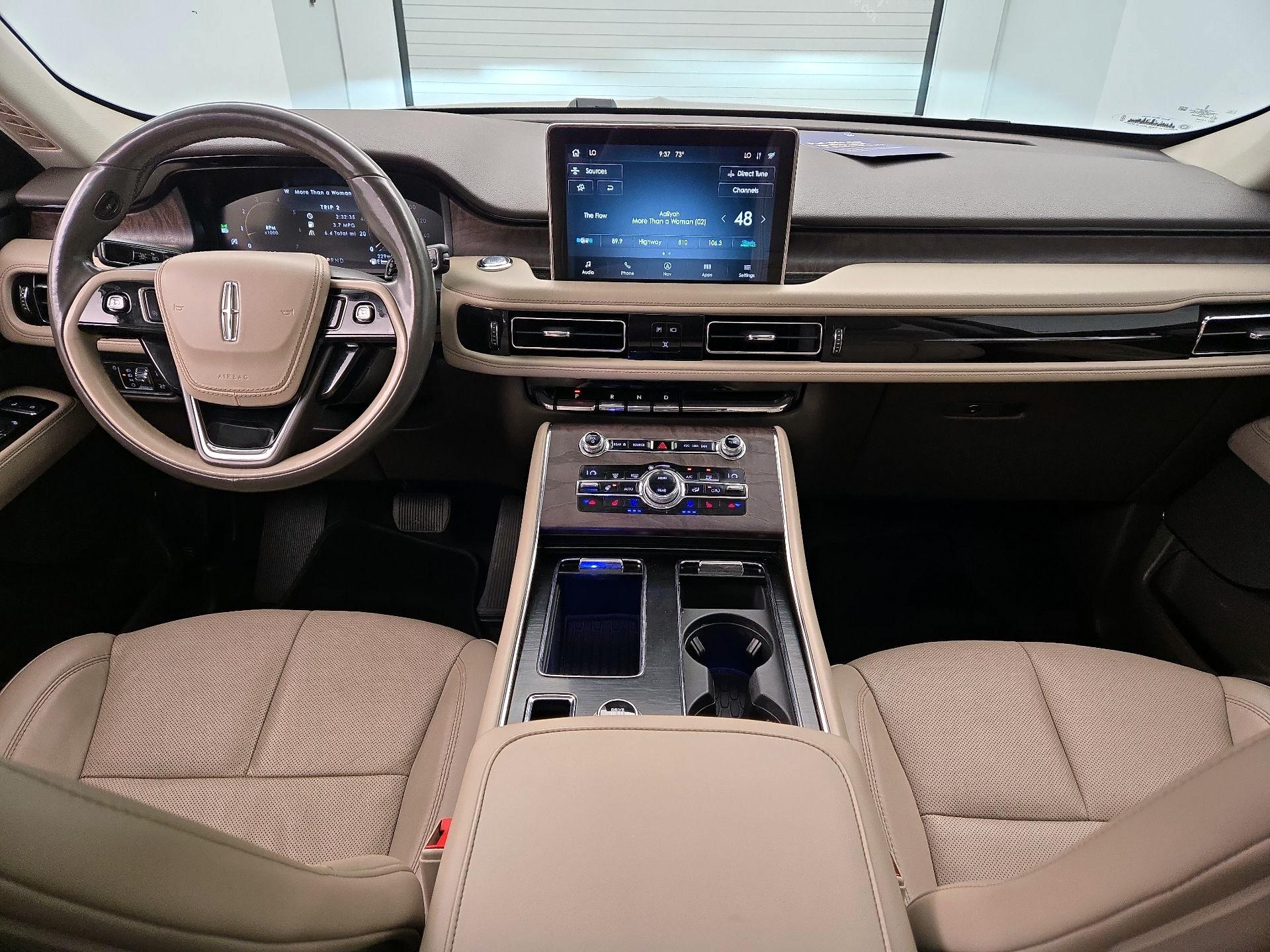 Thumbnail: 2020 Lincoln Aviator - 9