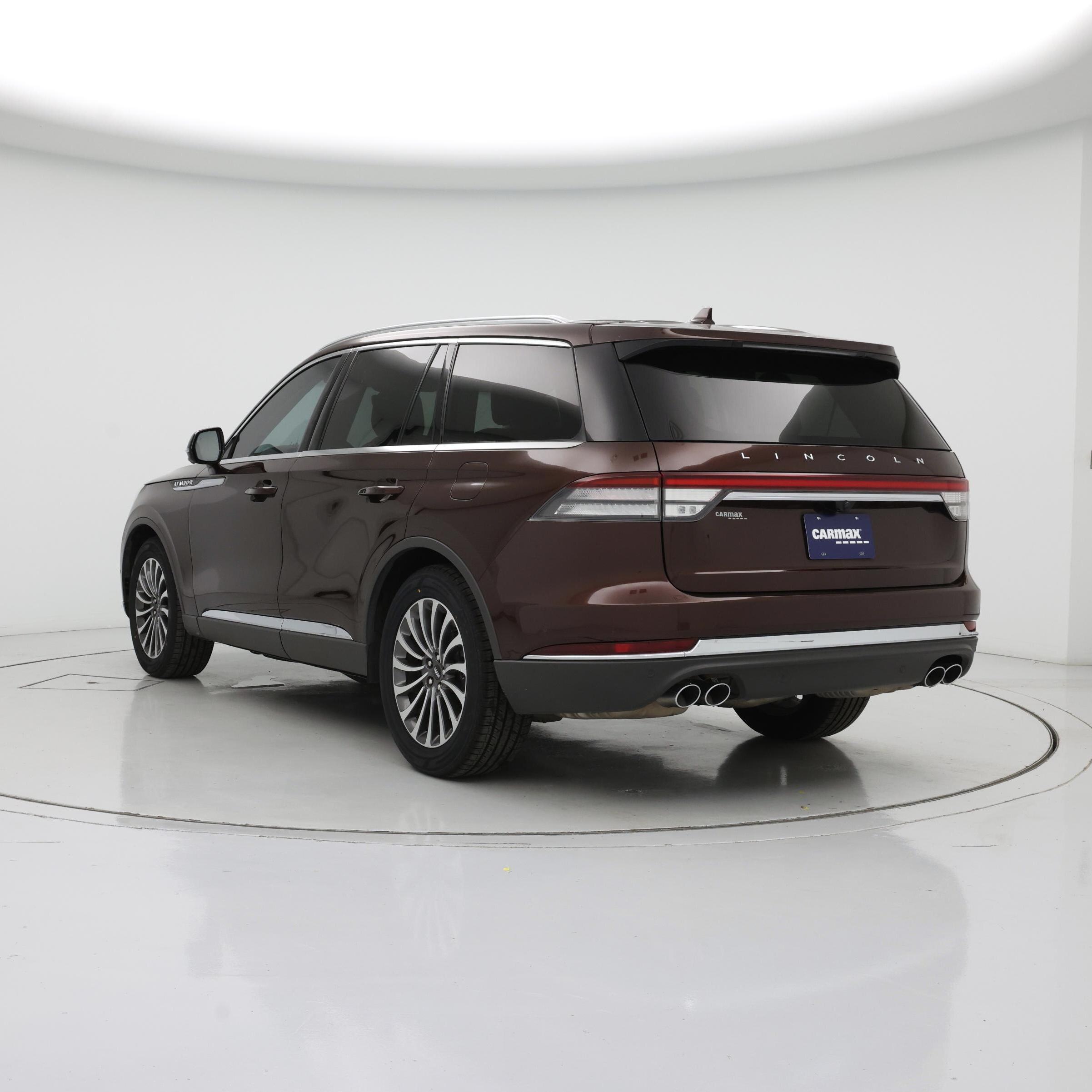 Thumbnail: 2020 Lincoln Aviator - 2