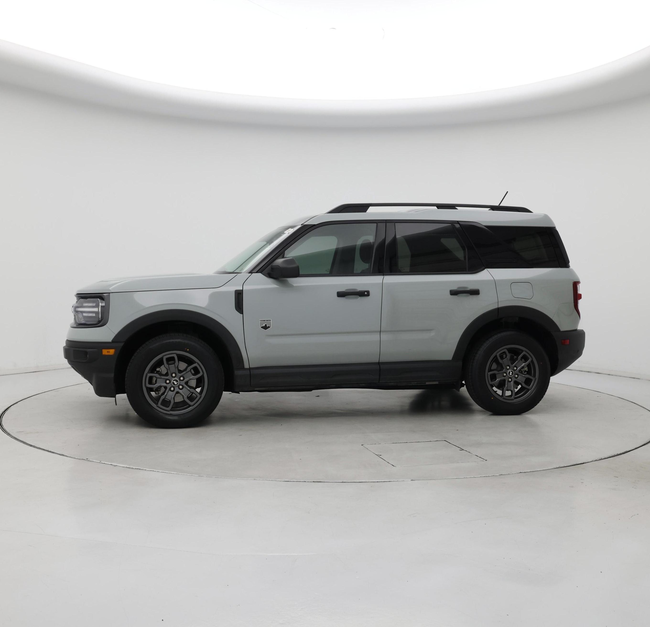 Thumbnail: 2022 Ford Bronco Sport - 3