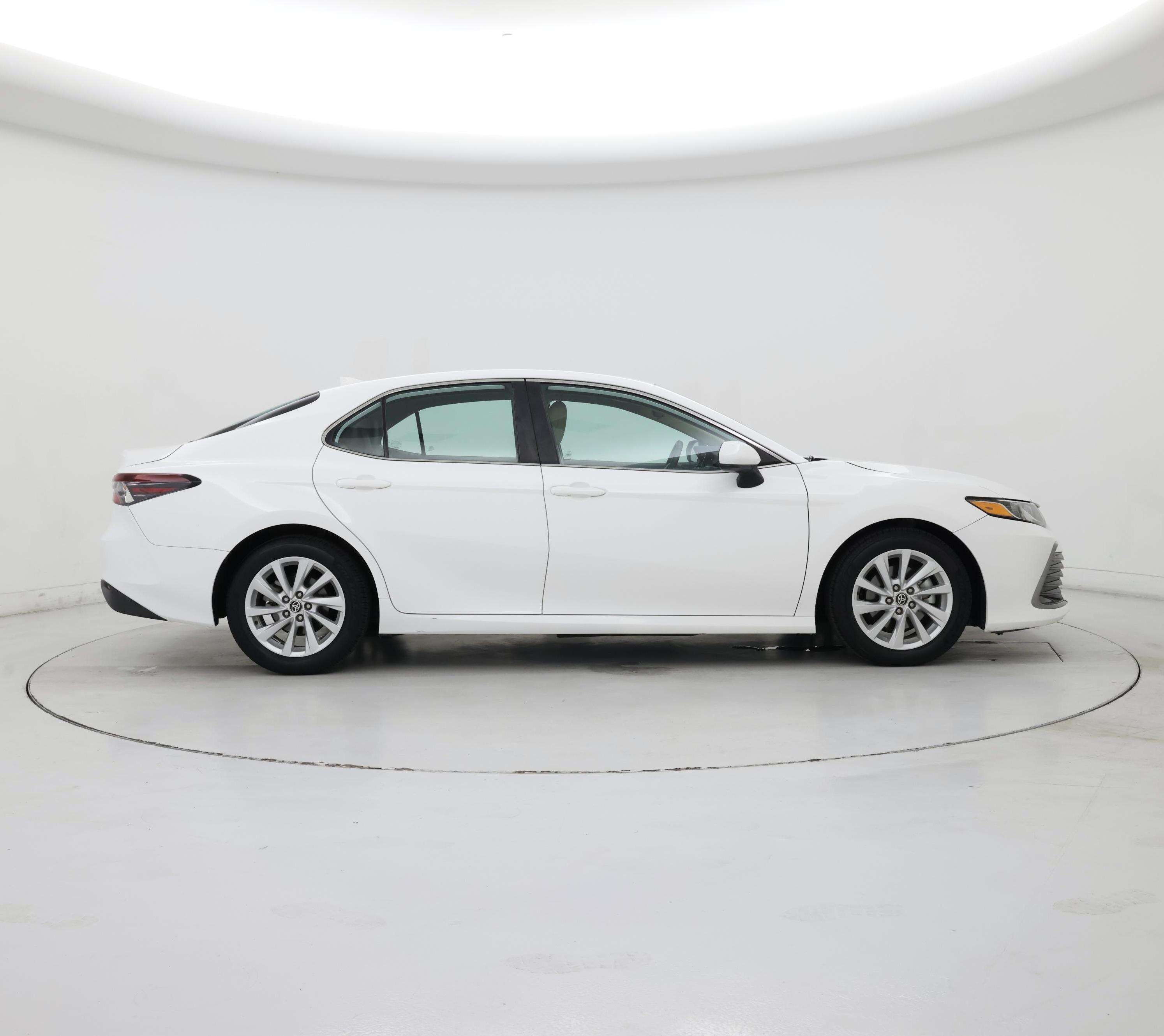 Thumbnail: 2022 Toyota Camry - 7
