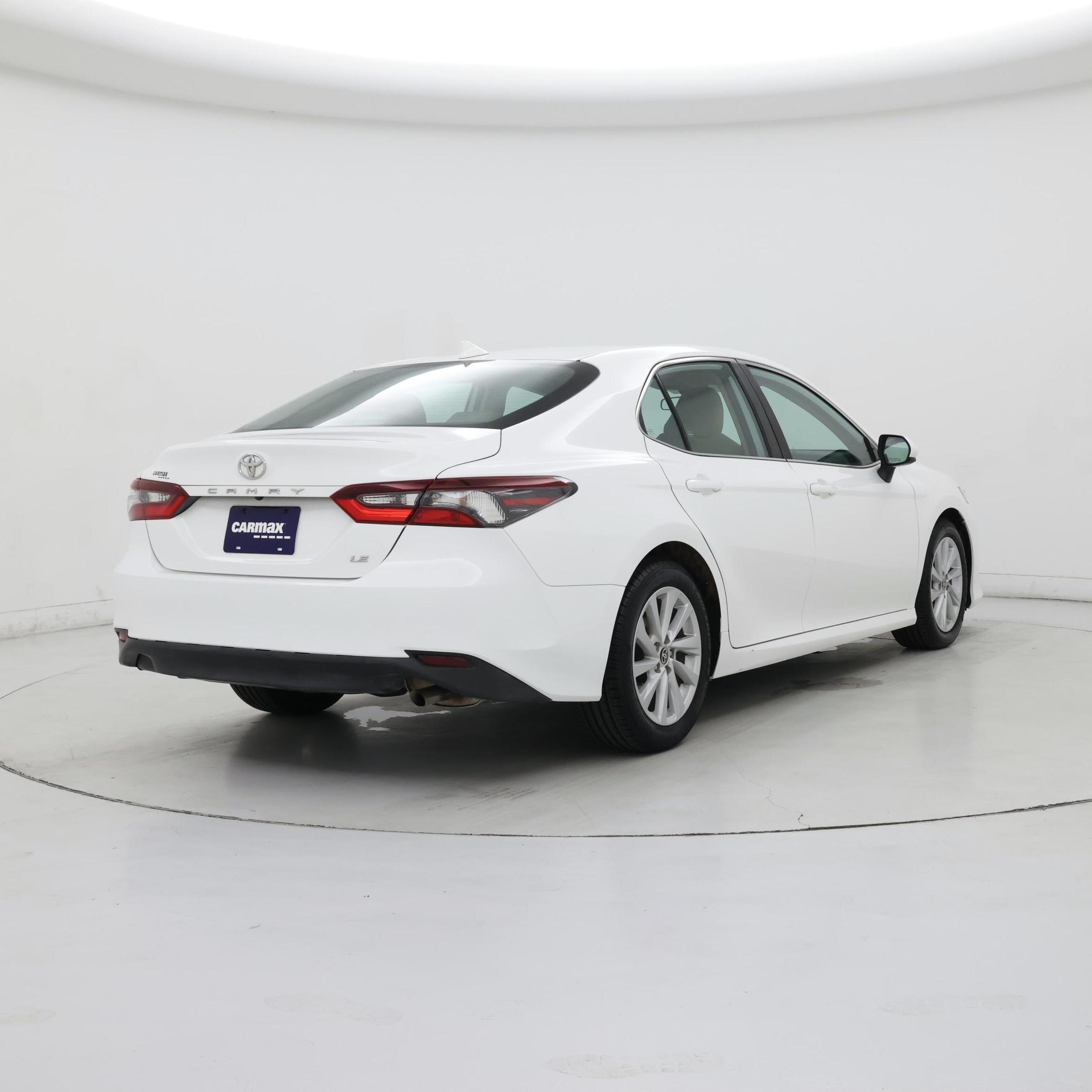 Thumbnail: 2022 Toyota Camry - 8
