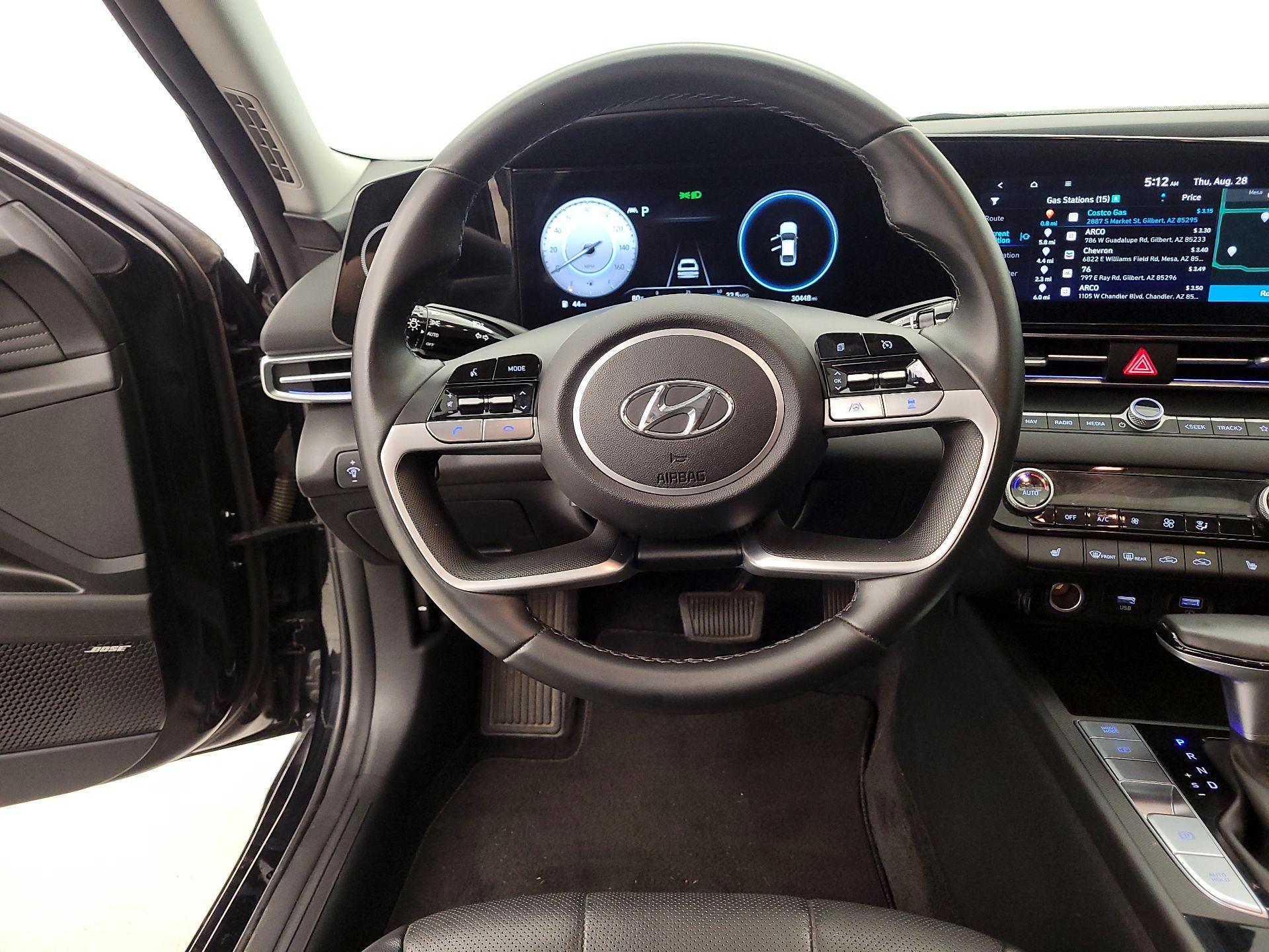 Thumbnail: 2023 Hyundai Elantra - 10