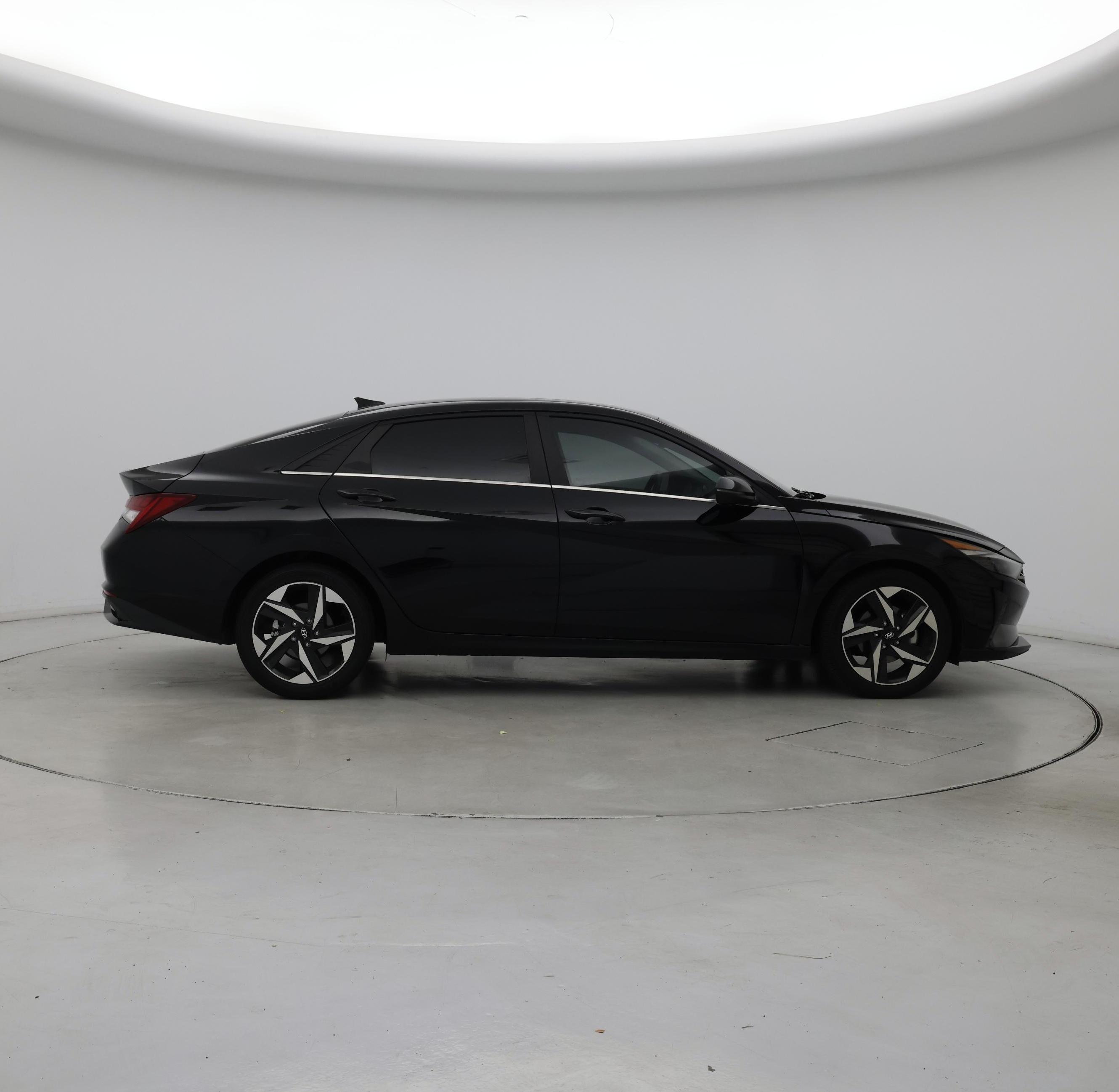 Thumbnail: 2023 Hyundai Elantra - 7