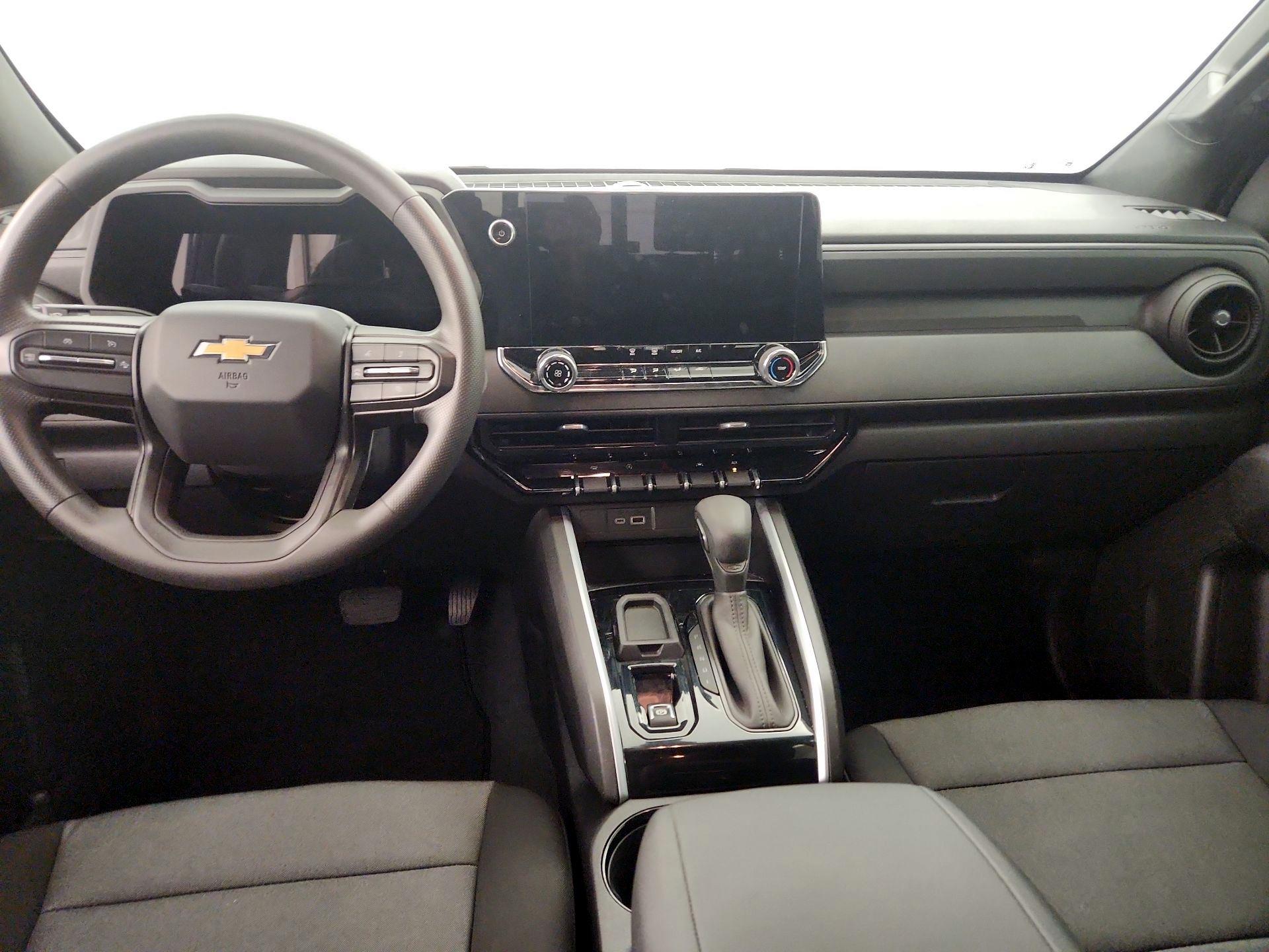 Thumbnail: 2023 Chevrolet Colorado - 9