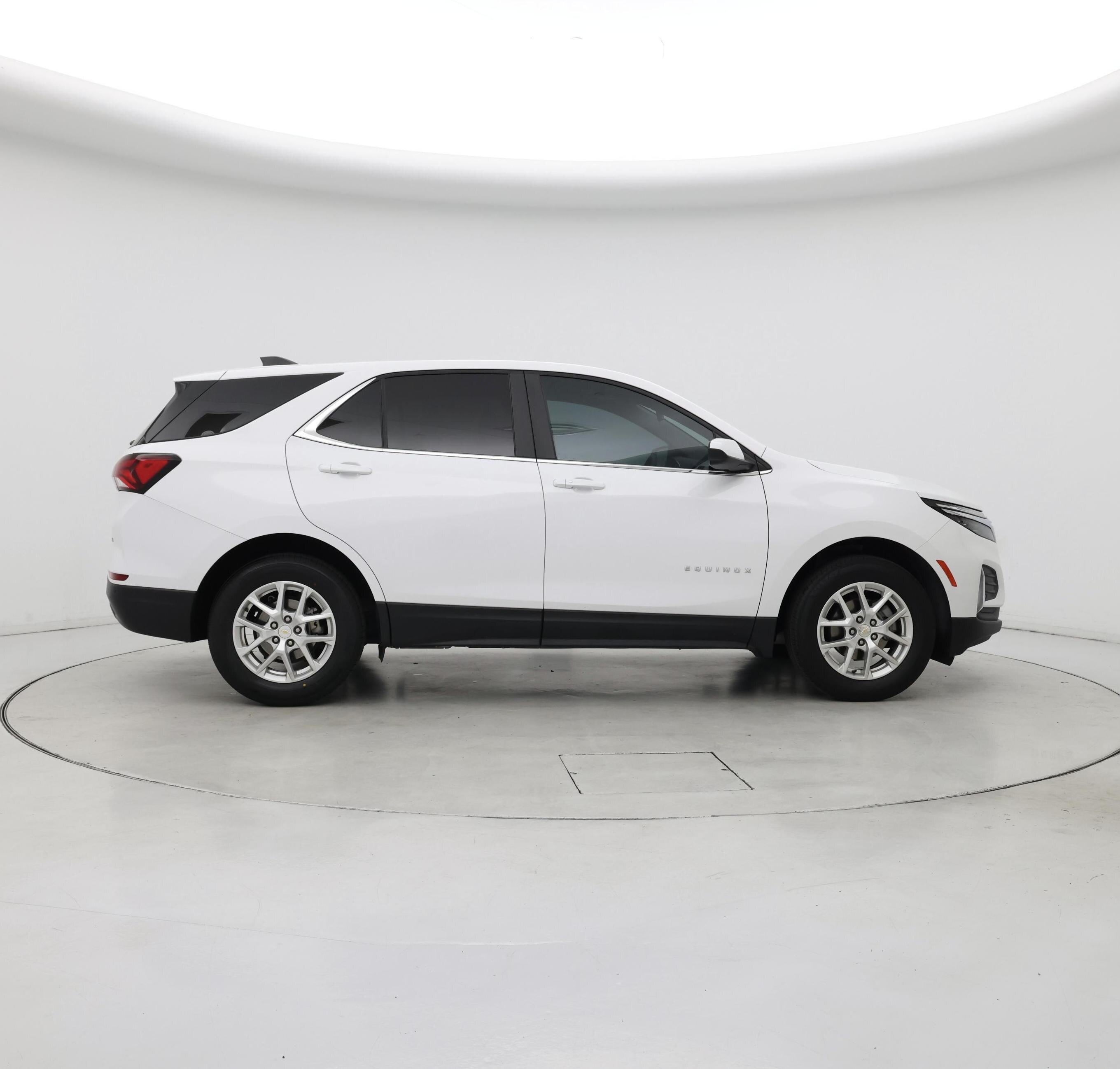 Thumbnail: 2022 Chevrolet Equinox - 7