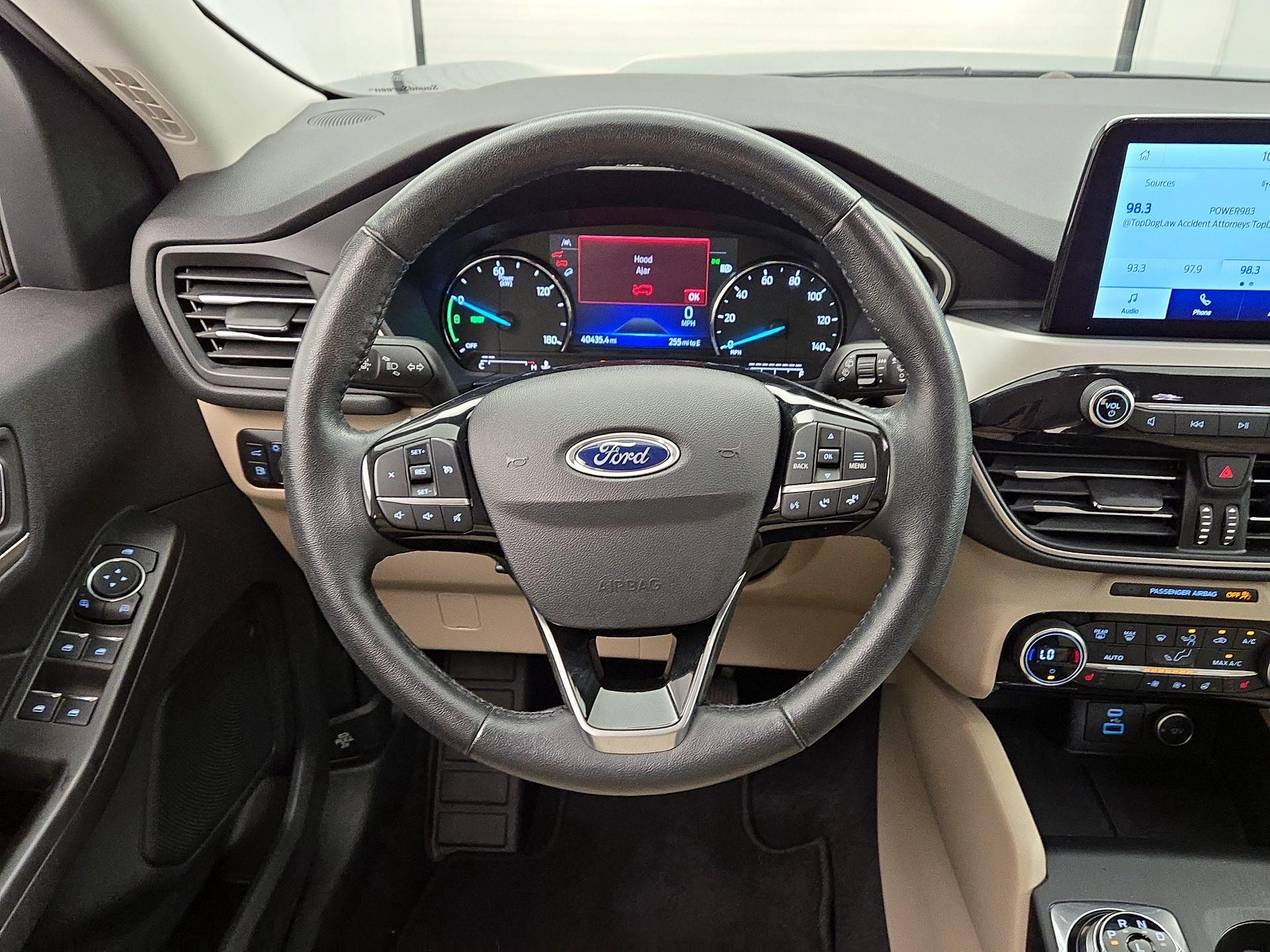 Thumbnail: 2021 Ford Escape - 10