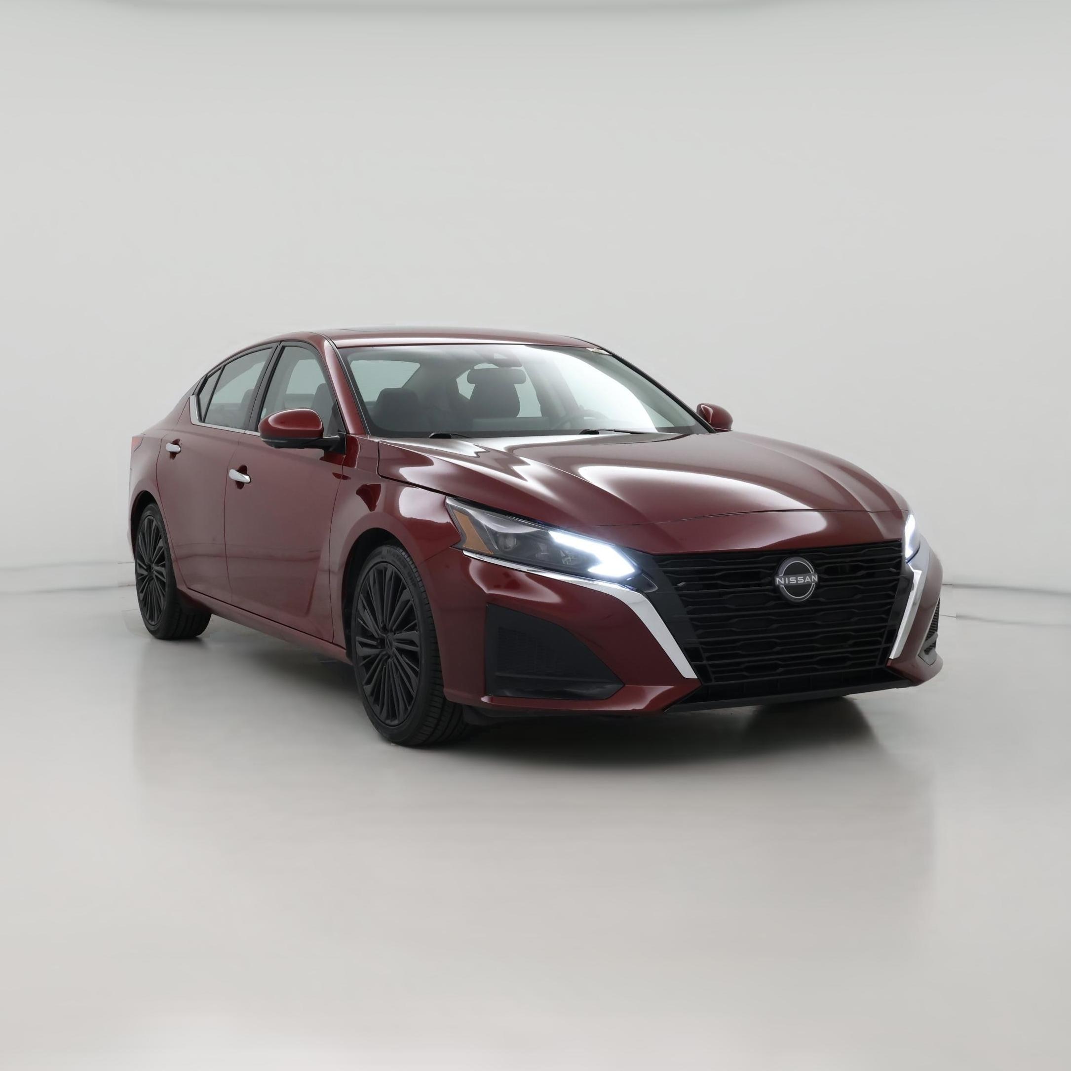 Thumbnail: 2023 Nissan Altima - 1
