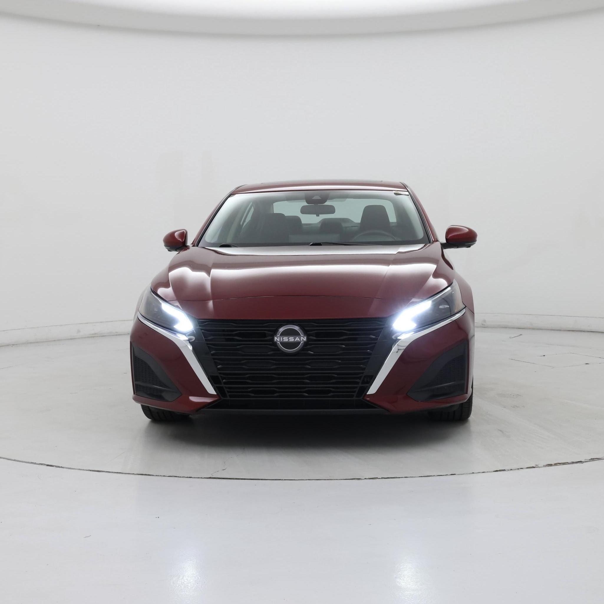Thumbnail: 2023 Nissan Altima - 5
