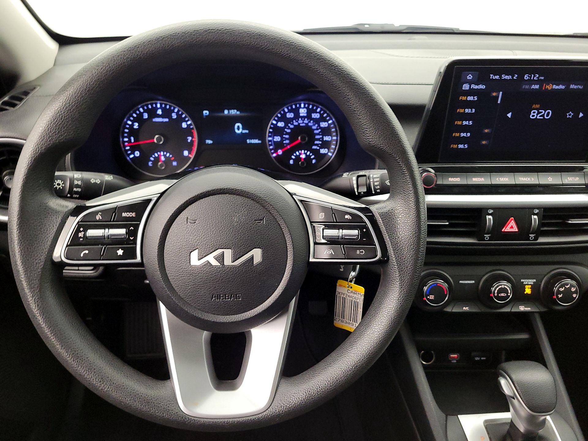 Thumbnail: 2023 Kia Forte - 10