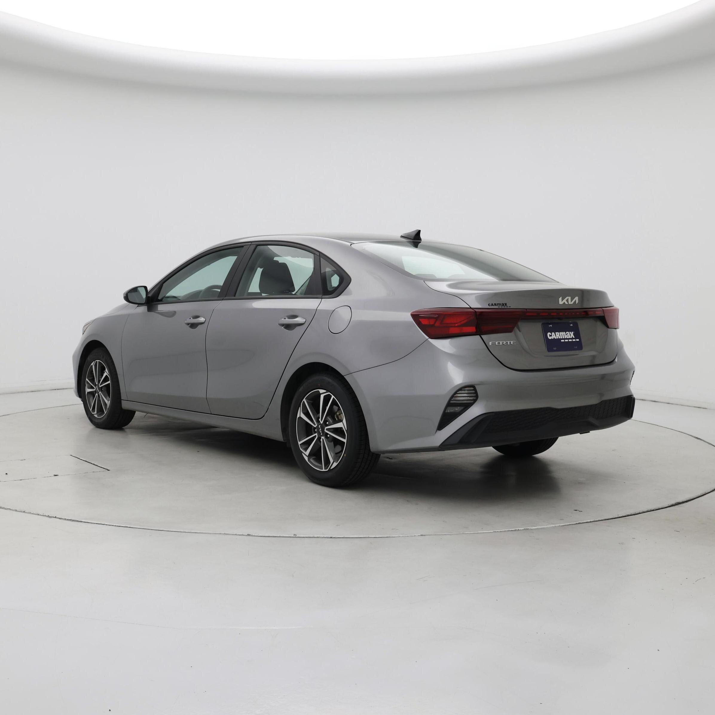 Thumbnail: 2023 Kia Forte - 2