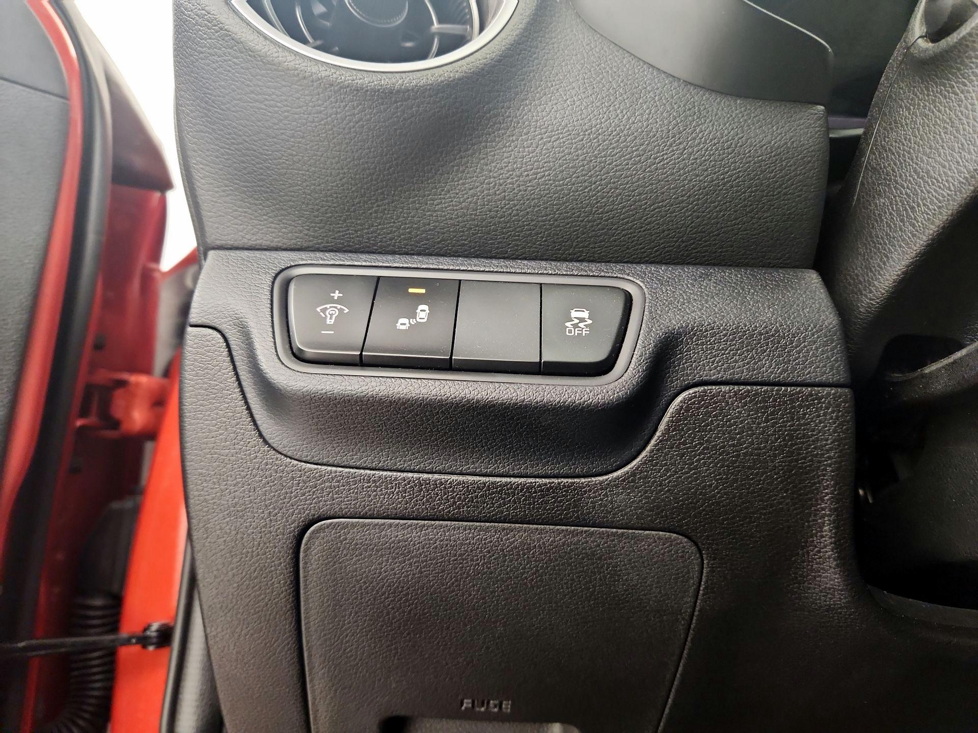 Thumbnail: 2023 Kia Forte - 13