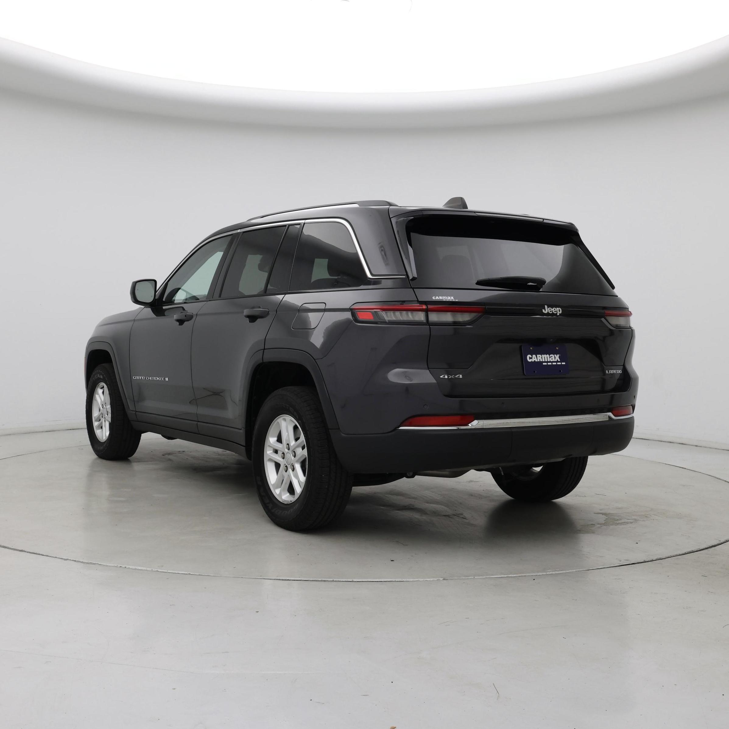 Thumbnail: 2023 Jeep Grand Cherokee - 2