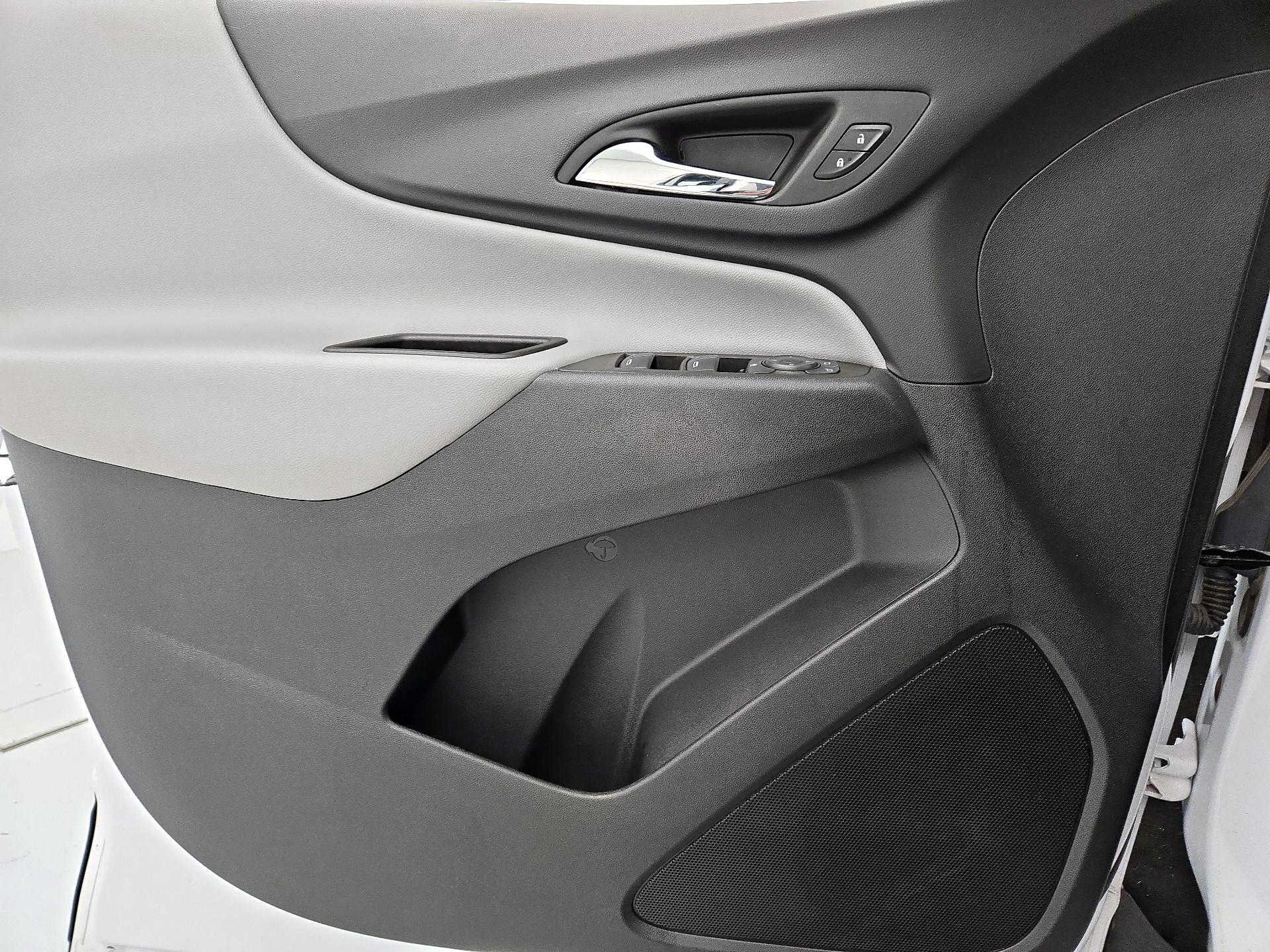Thumbnail: 2023 Chevrolet Equinox - 12