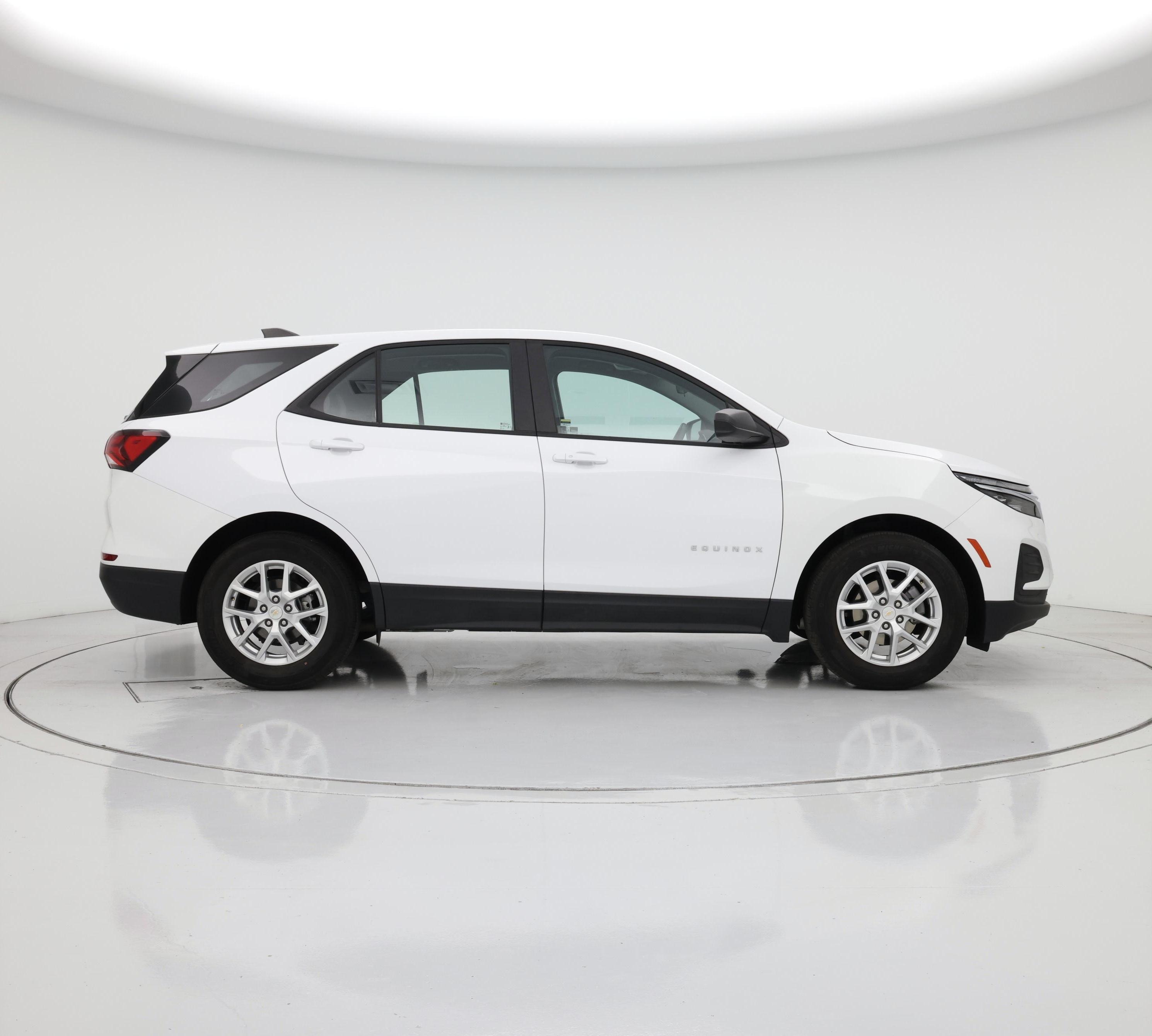 Thumbnail: 2023 Chevrolet Equinox - 7