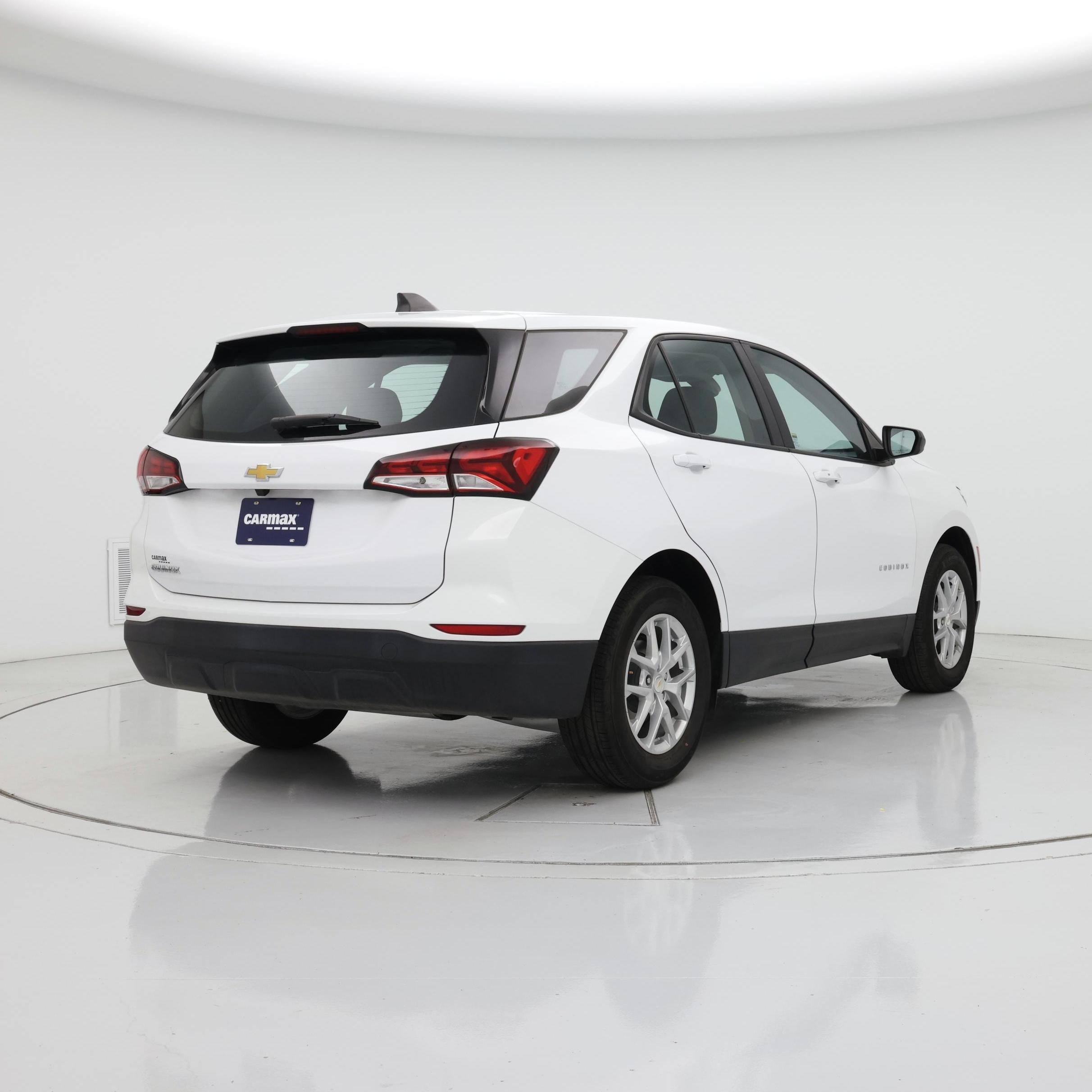 Thumbnail: 2023 Chevrolet Equinox - 8