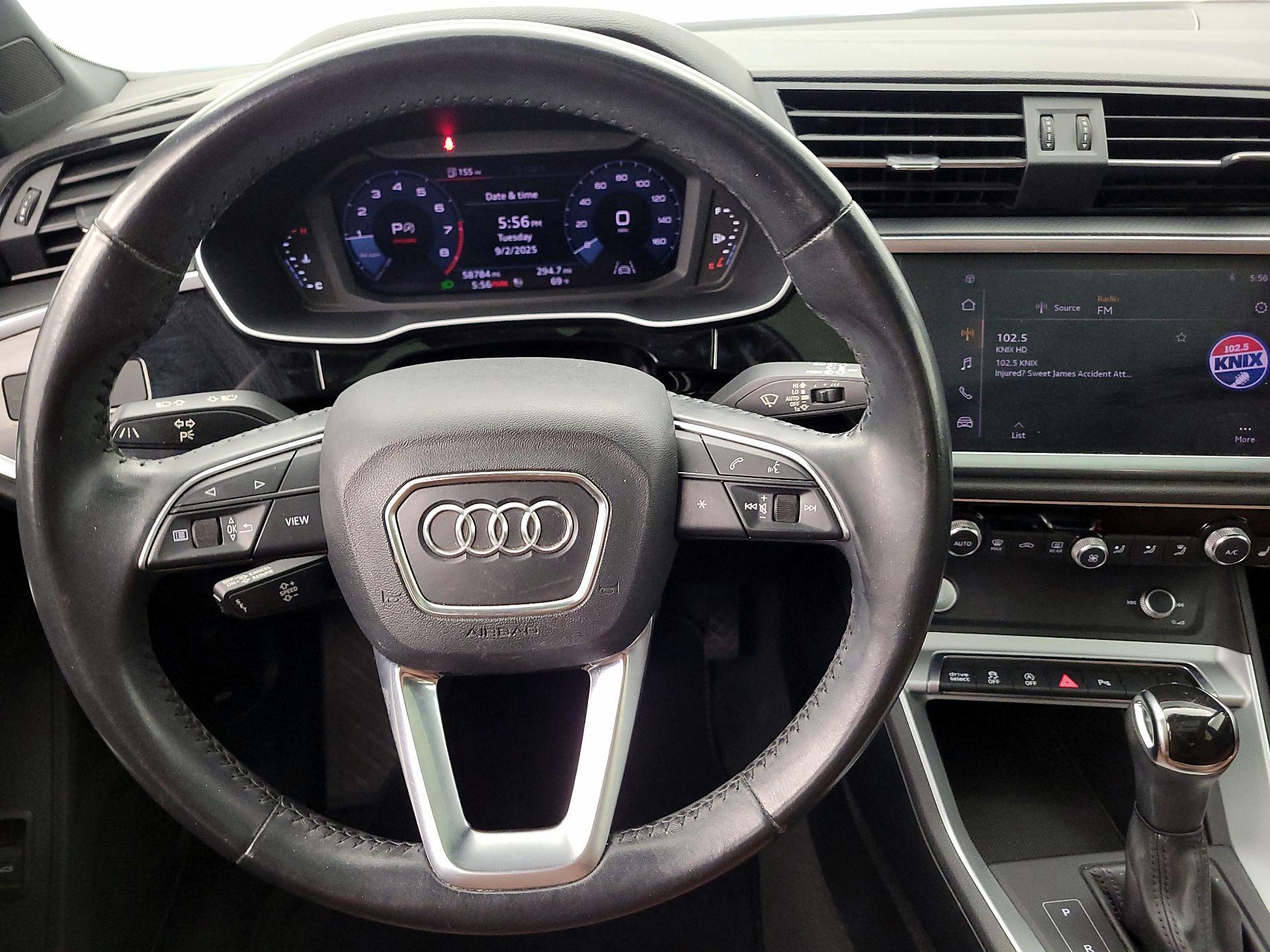 Thumbnail: 2020 Audi Q3 - 10