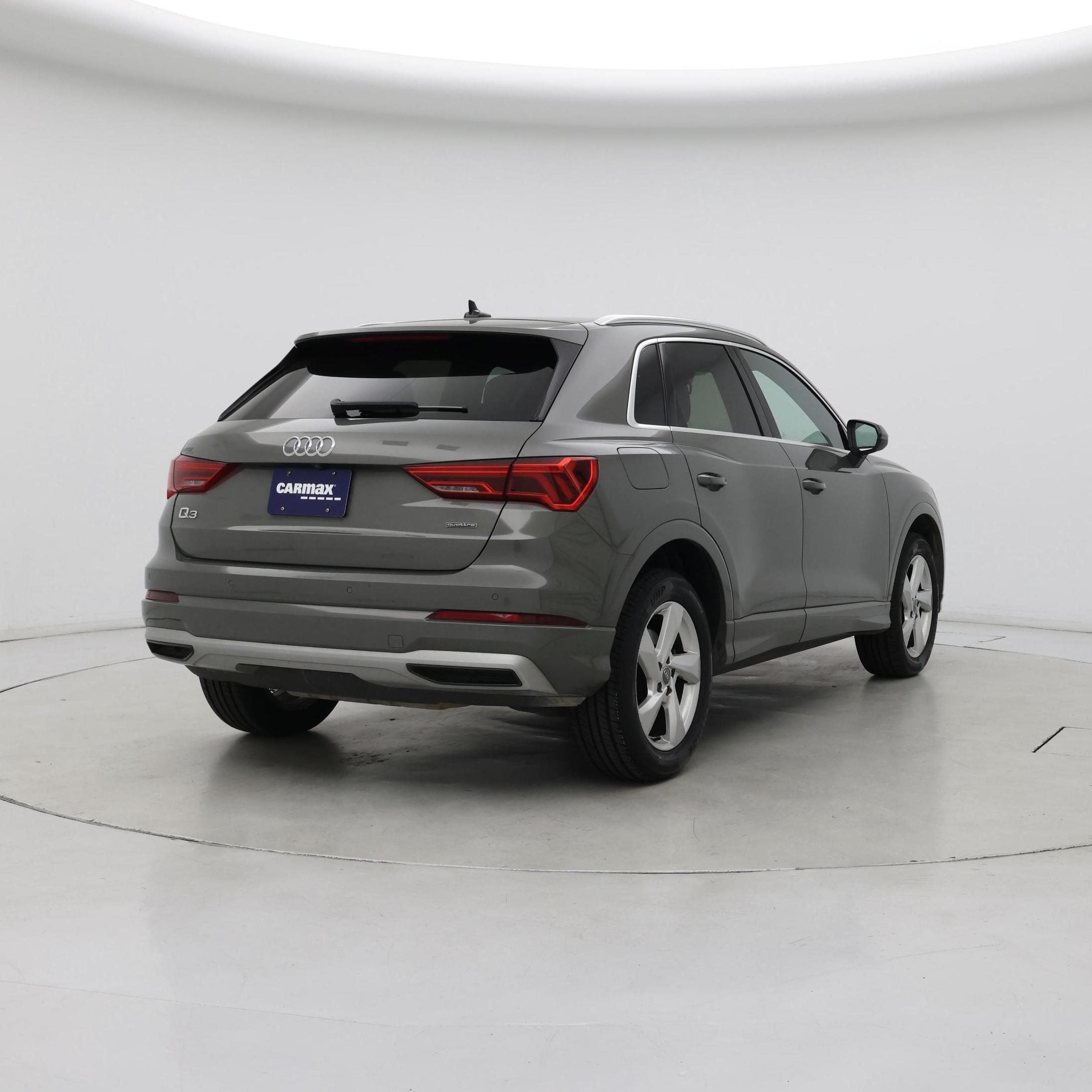 Thumbnail: 2020 Audi Q3 - 8
