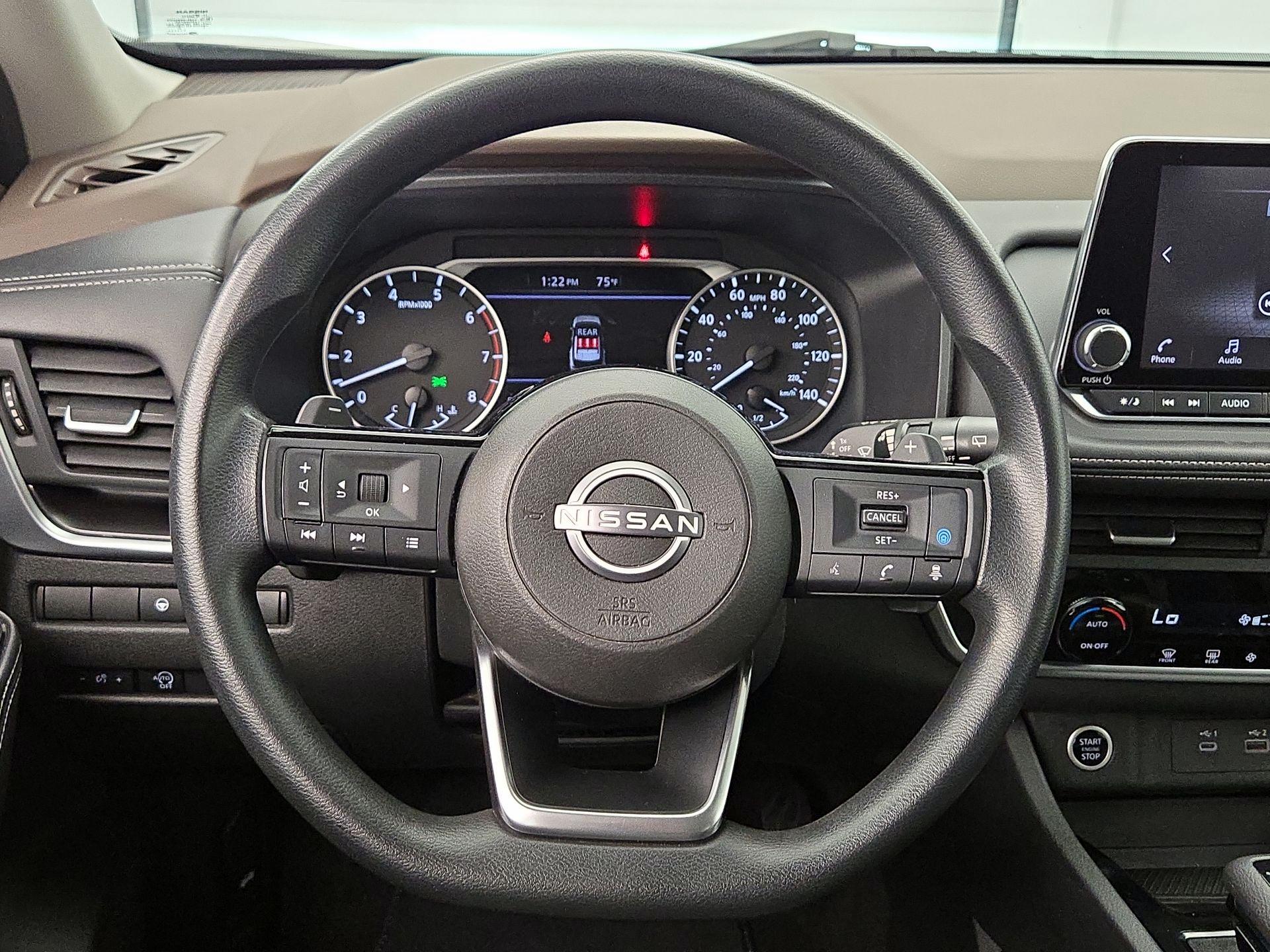 Thumbnail: 2023 Nissan Rogue - 10