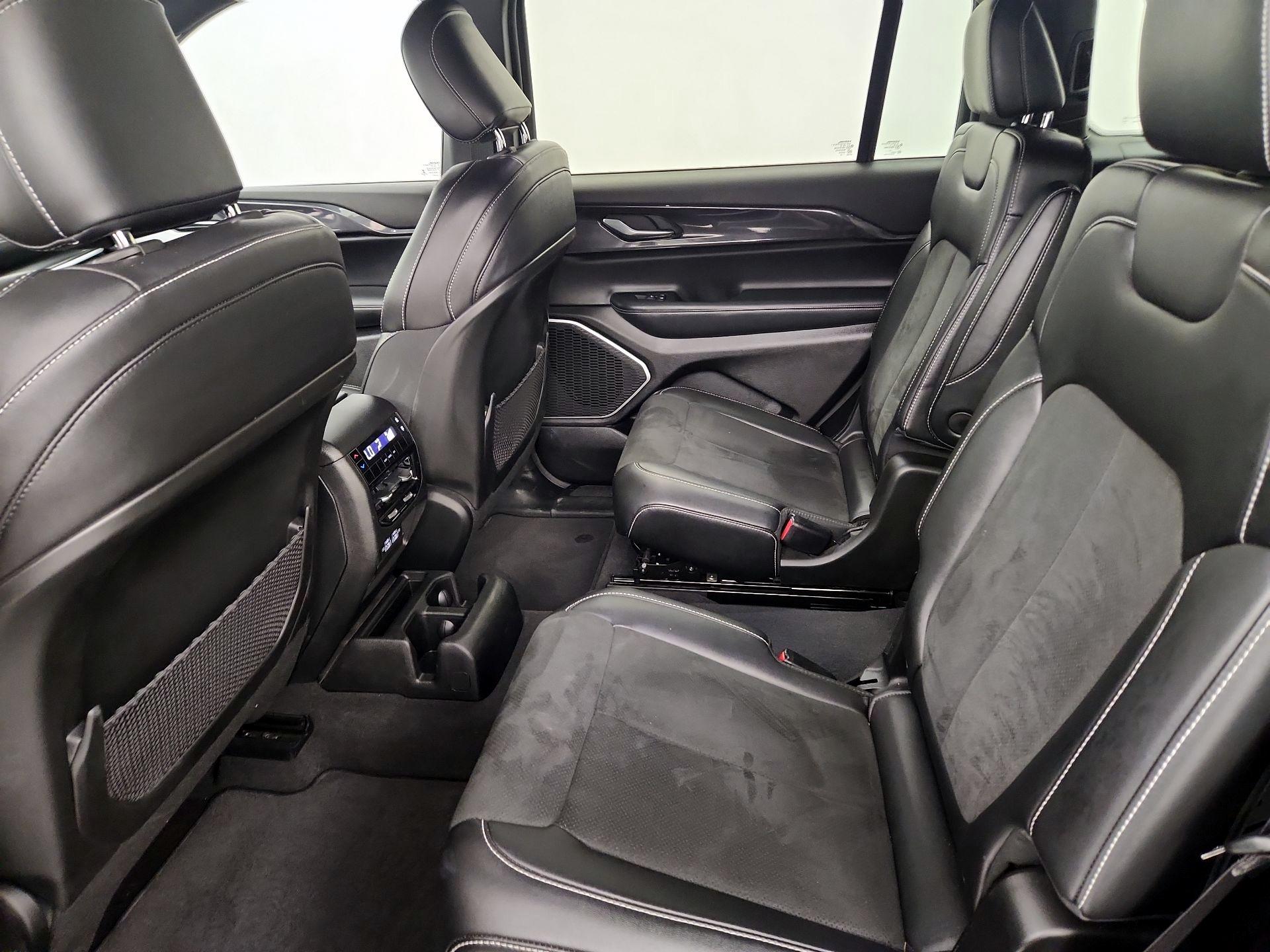 Thumbnail: 2022 Jeep Grand Cherokee L - 19