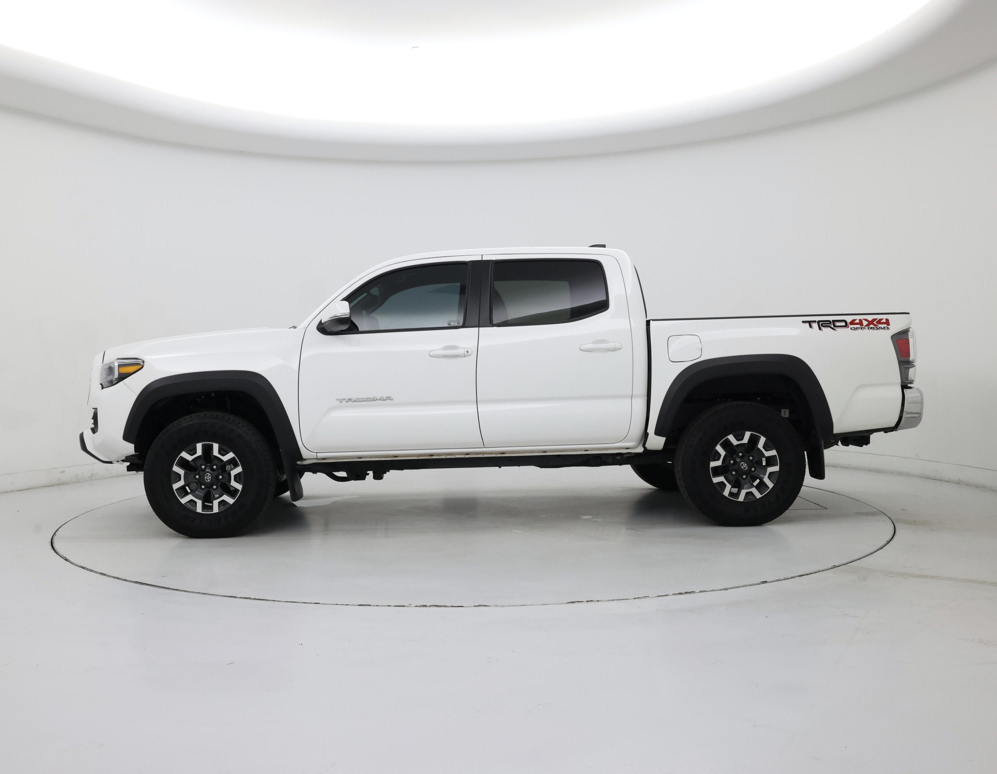 Thumbnail: 2023 Toyota Tacoma - 3