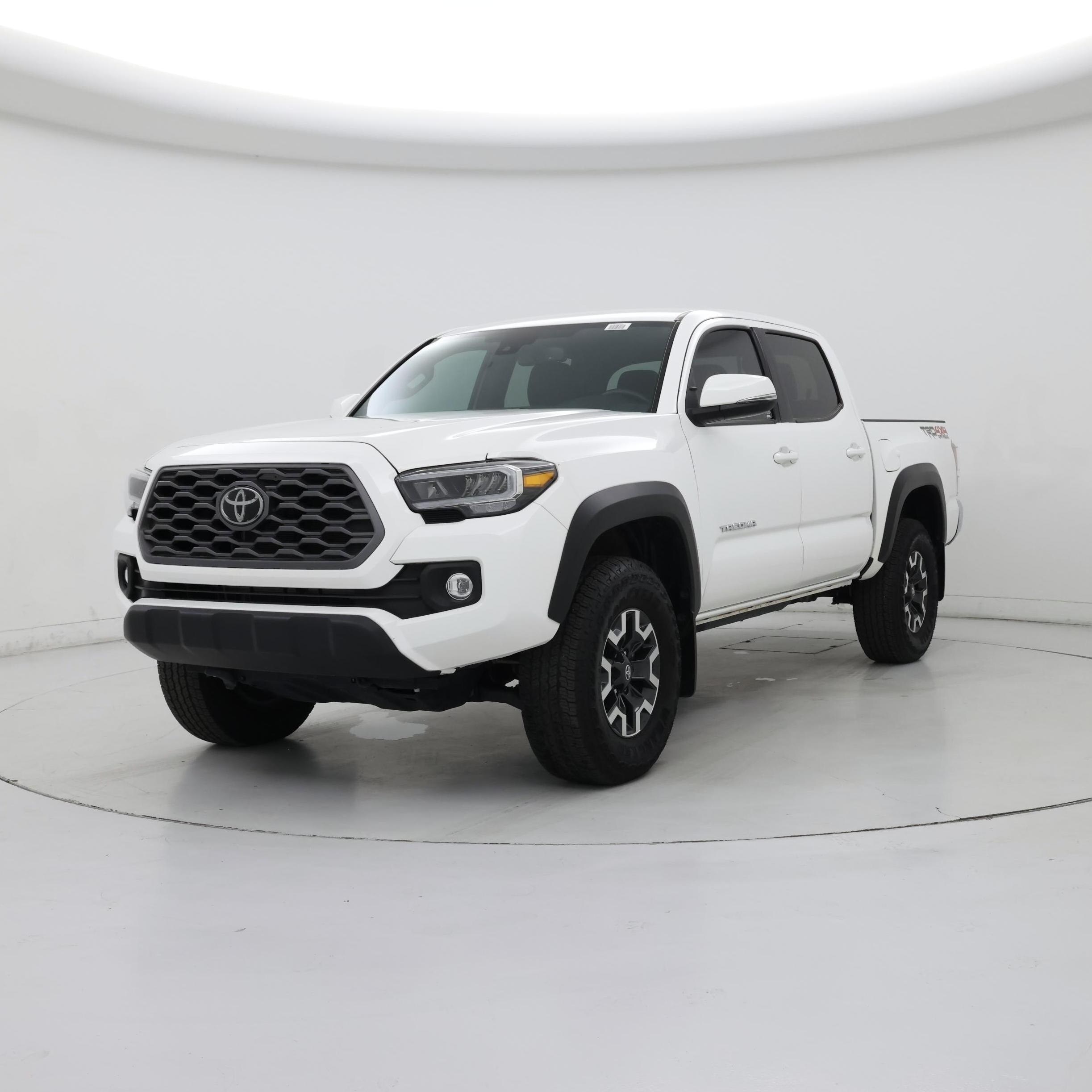 Thumbnail: 2023 Toyota Tacoma - 4