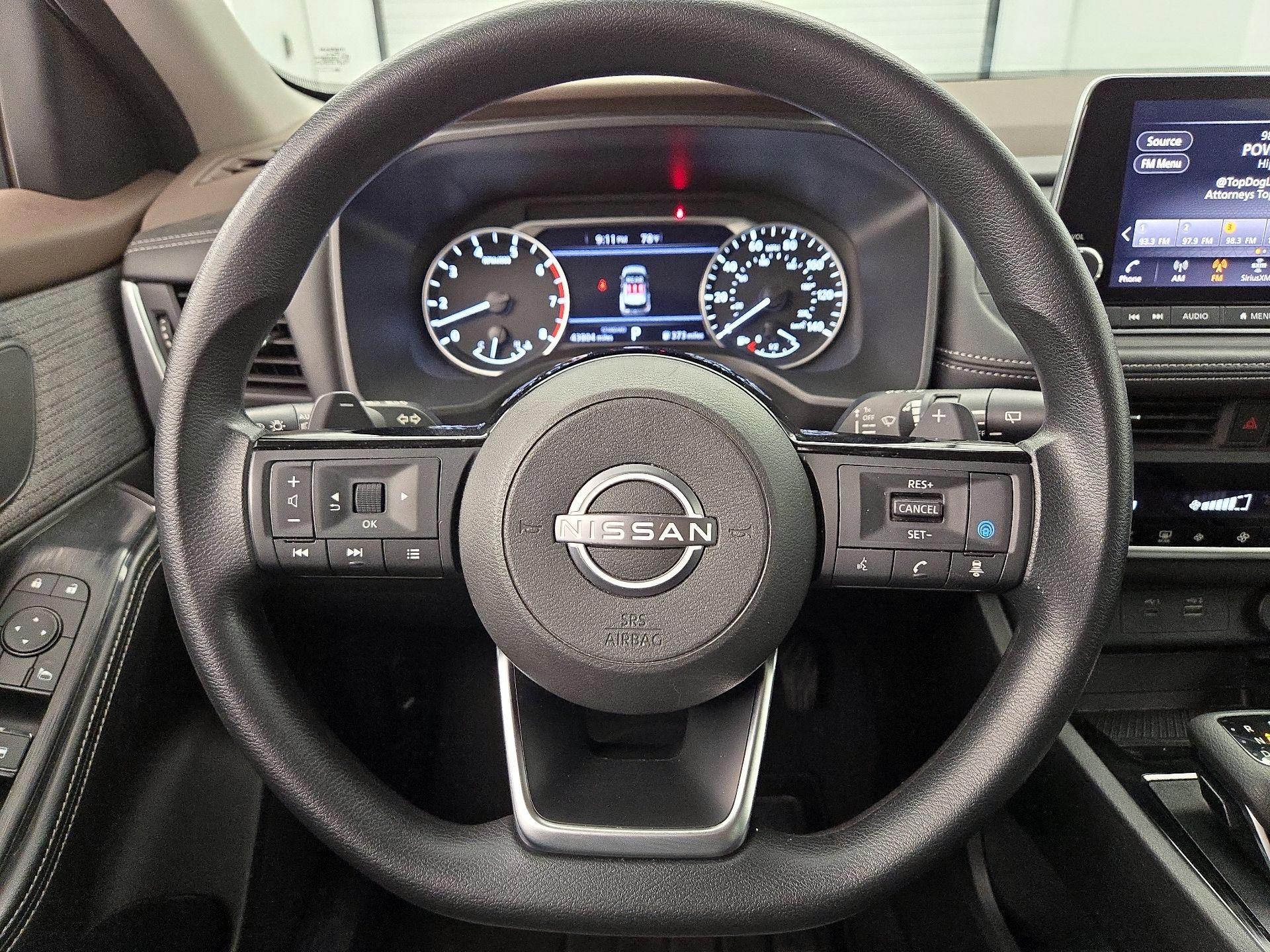 Thumbnail: 2023 Nissan Rogue - 10
