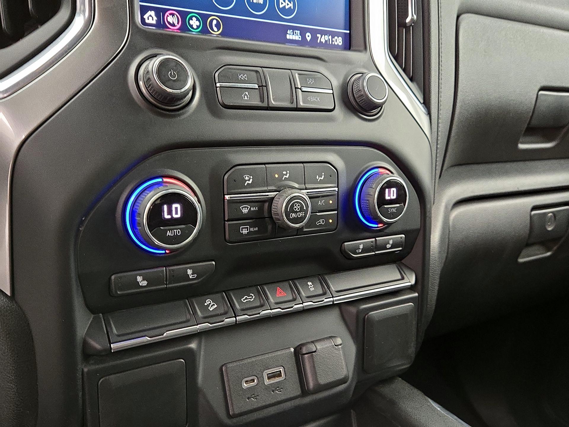 Thumbnail: 2021 Chevrolet Silverado 1500 - 16