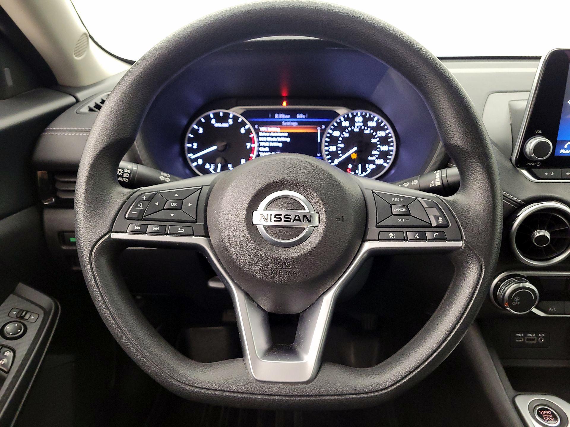 Thumbnail: 2023 Nissan Sentra - 10