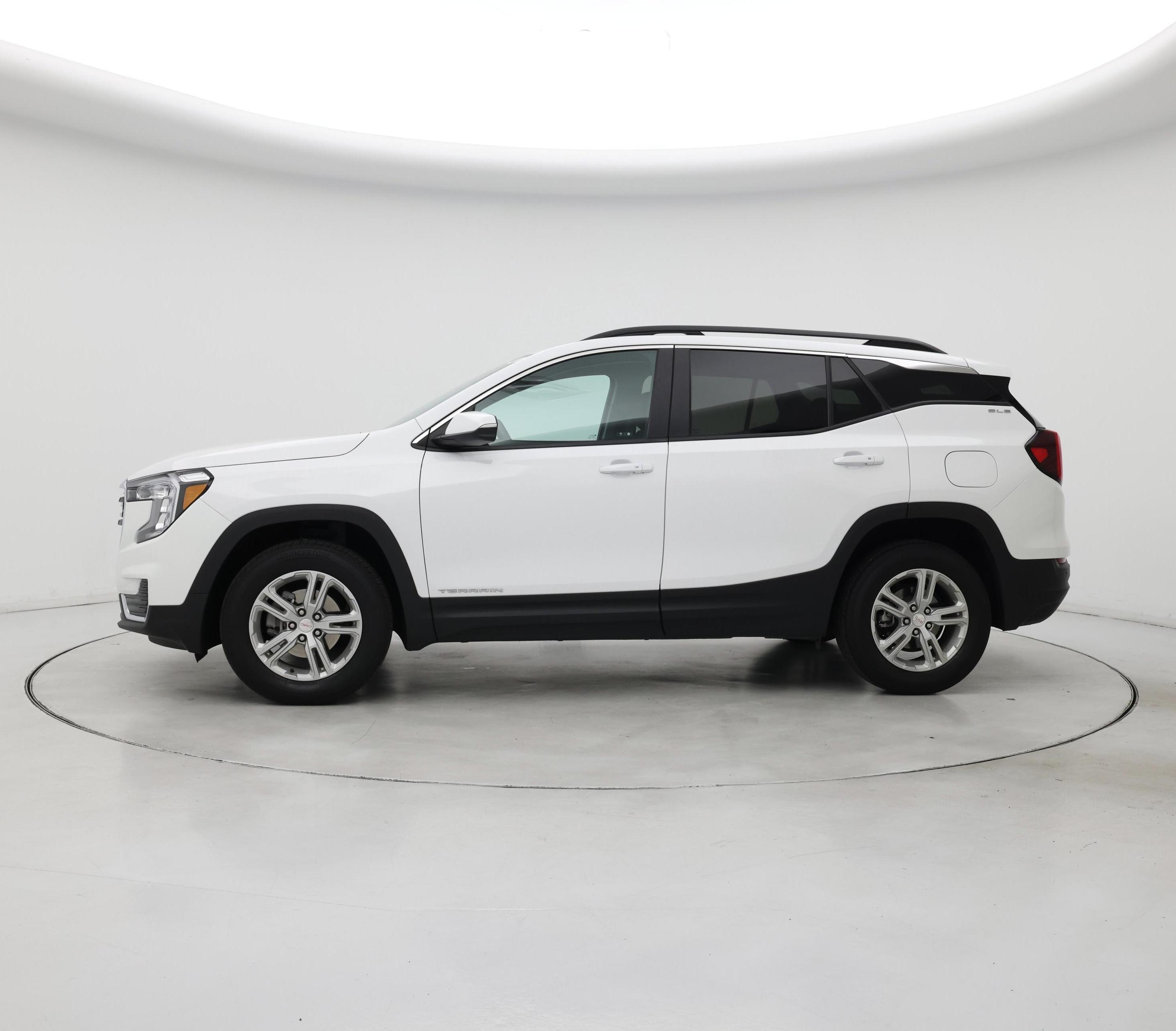 Thumbnail: 2023 GMC Terrain - 3