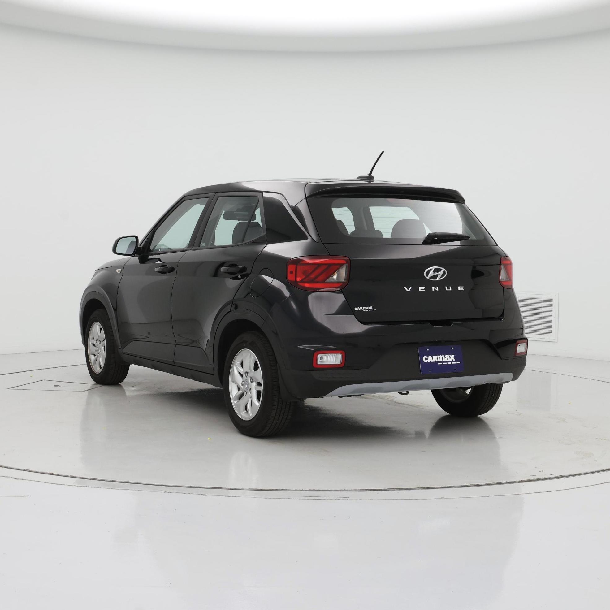 Thumbnail: 2023 Hyundai Venue - 2
