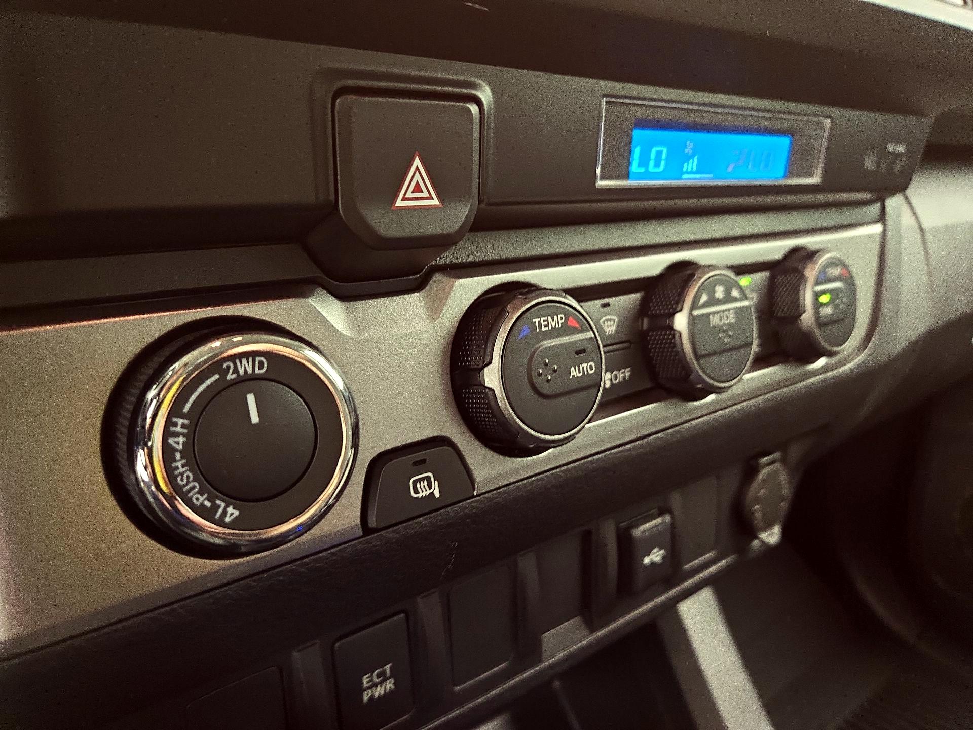 Thumbnail: 2023 Toyota Tacoma - 16
