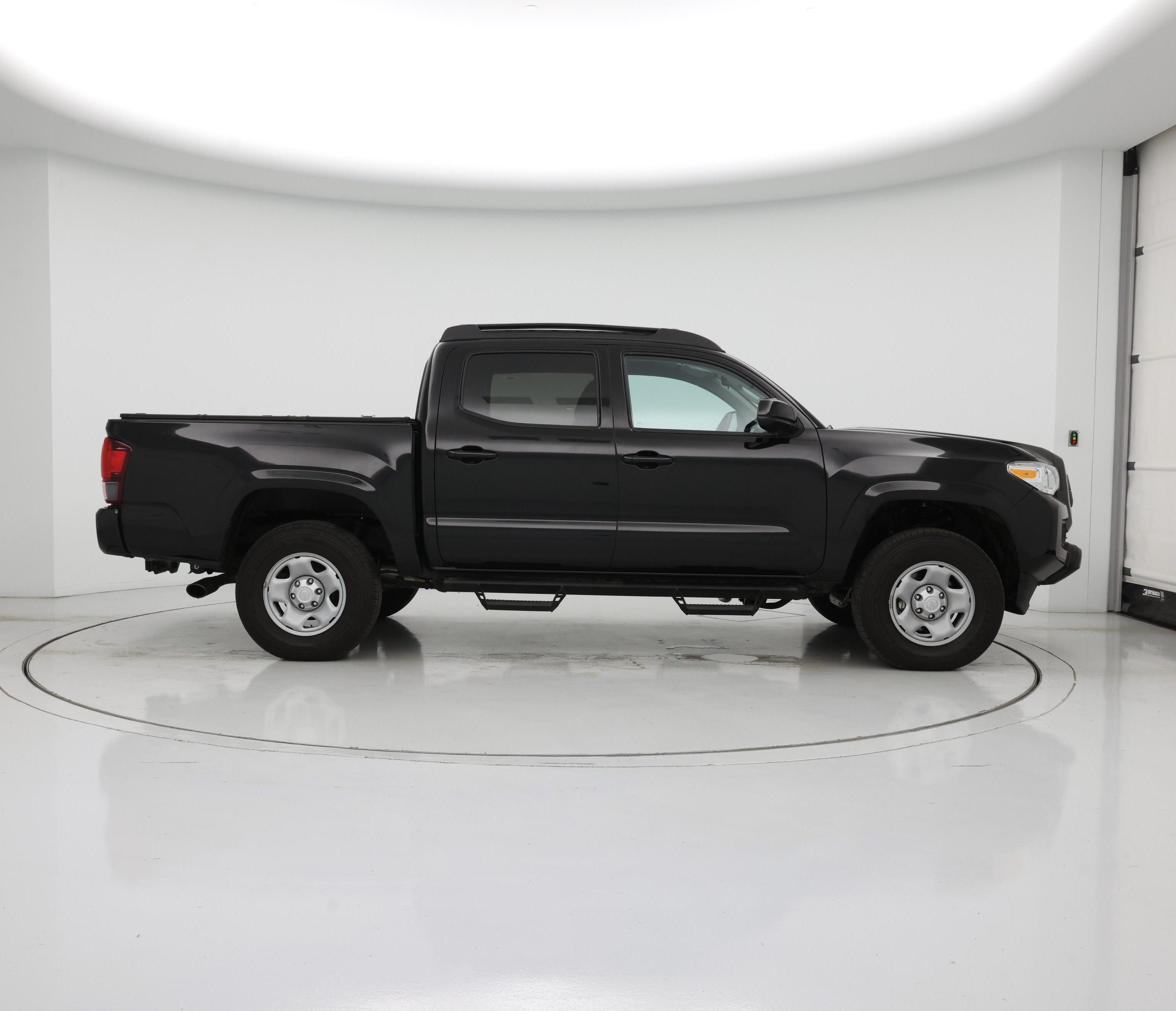 Thumbnail: 2023 Toyota Tacoma - 7