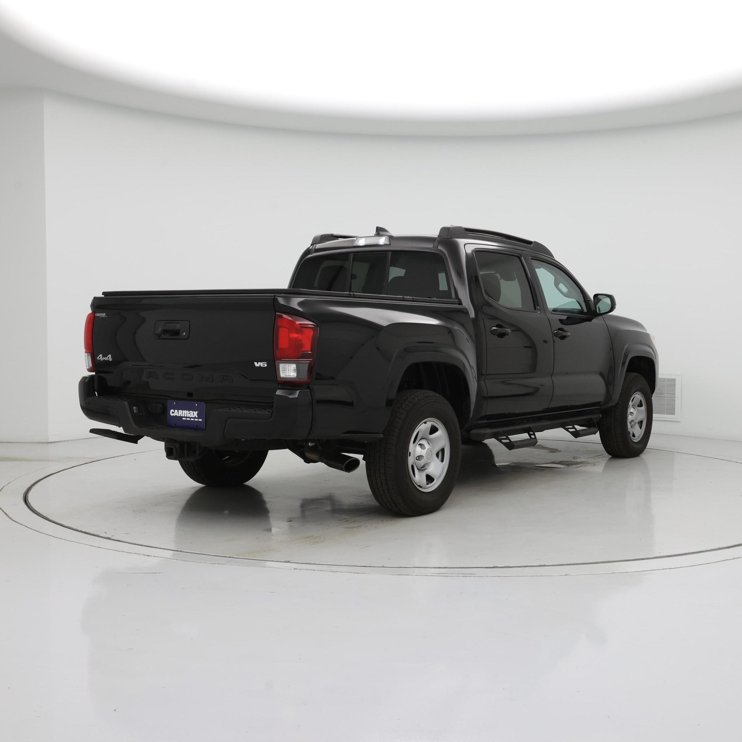 Thumbnail: 2023 Toyota Tacoma - 8