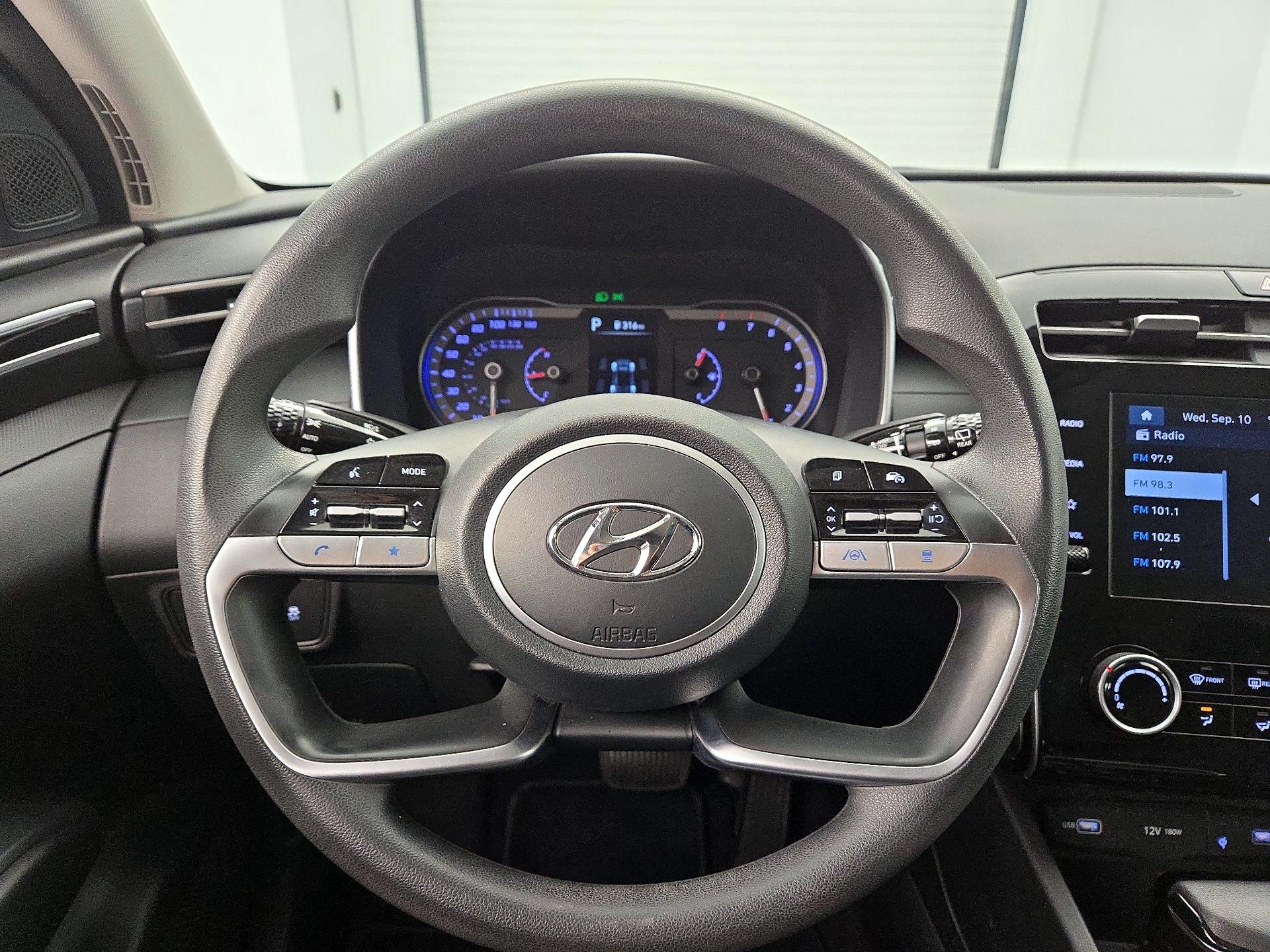 Thumbnail: 2023 Hyundai Tucson - 10