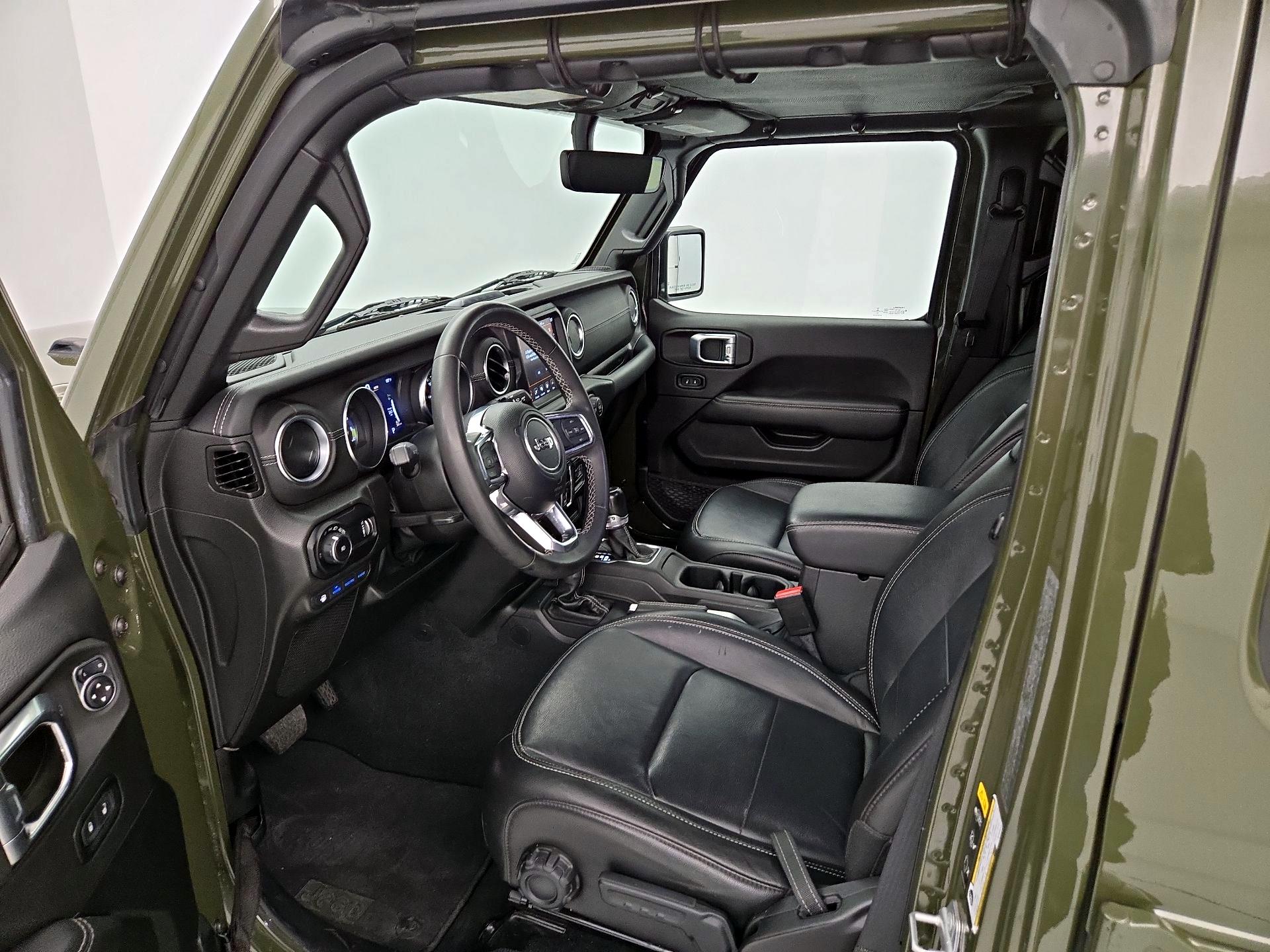 Thumbnail: 2023 Jeep Wrangler - 20