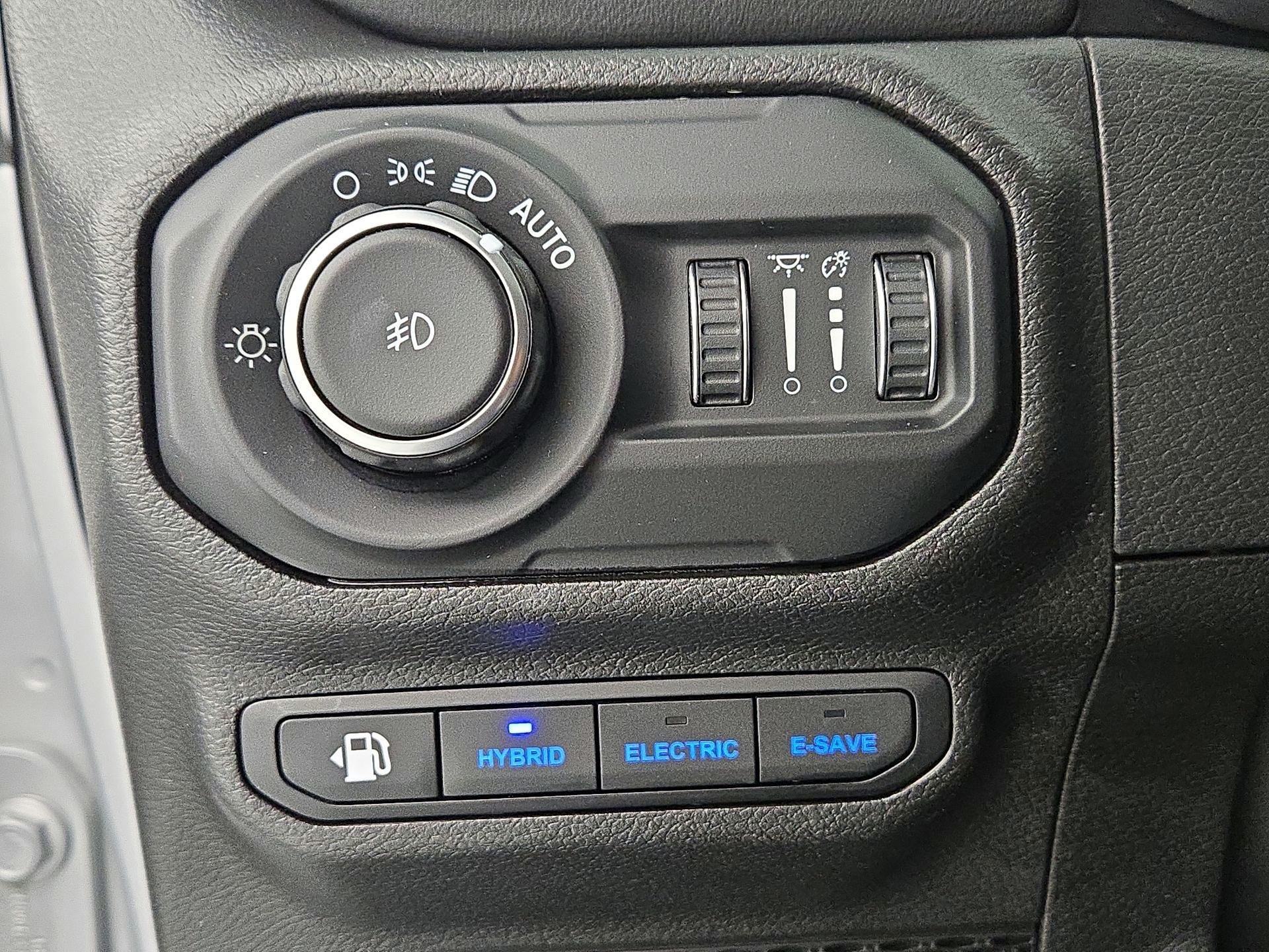Thumbnail: 2022 Jeep Wrangler - 13