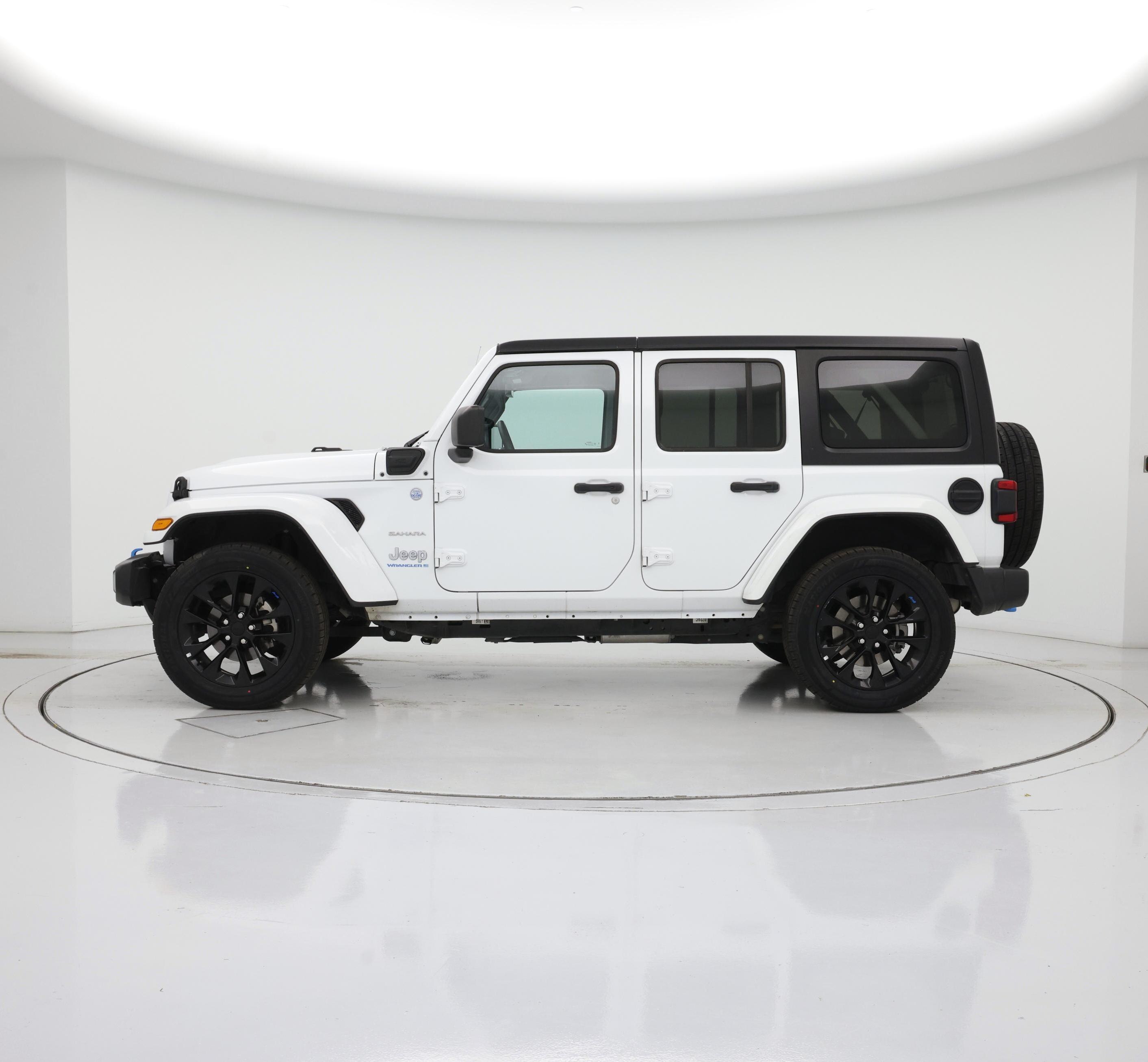 Thumbnail: 2023 Jeep Wrangler - 3