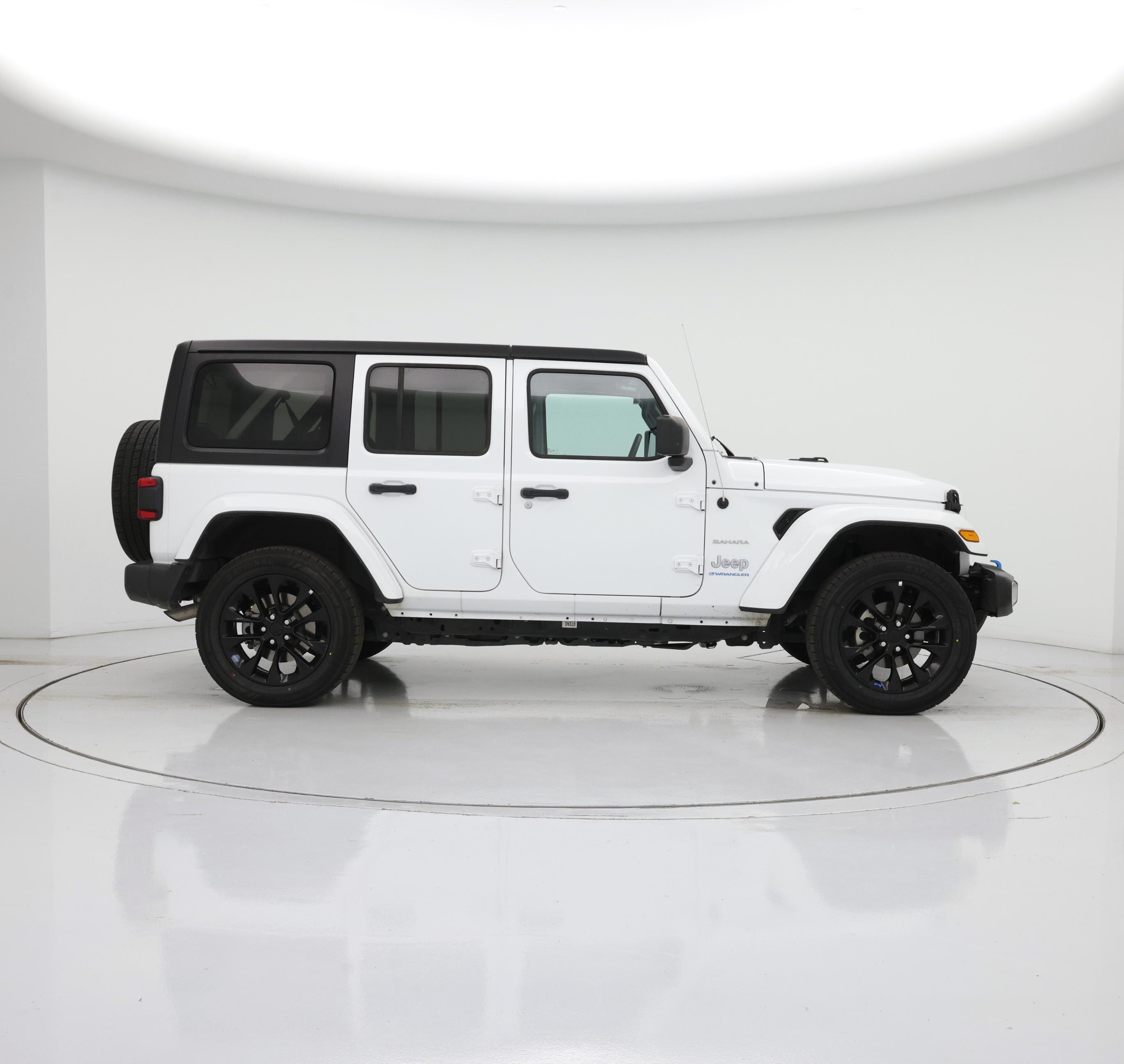 Thumbnail: 2023 Jeep Wrangler - 7